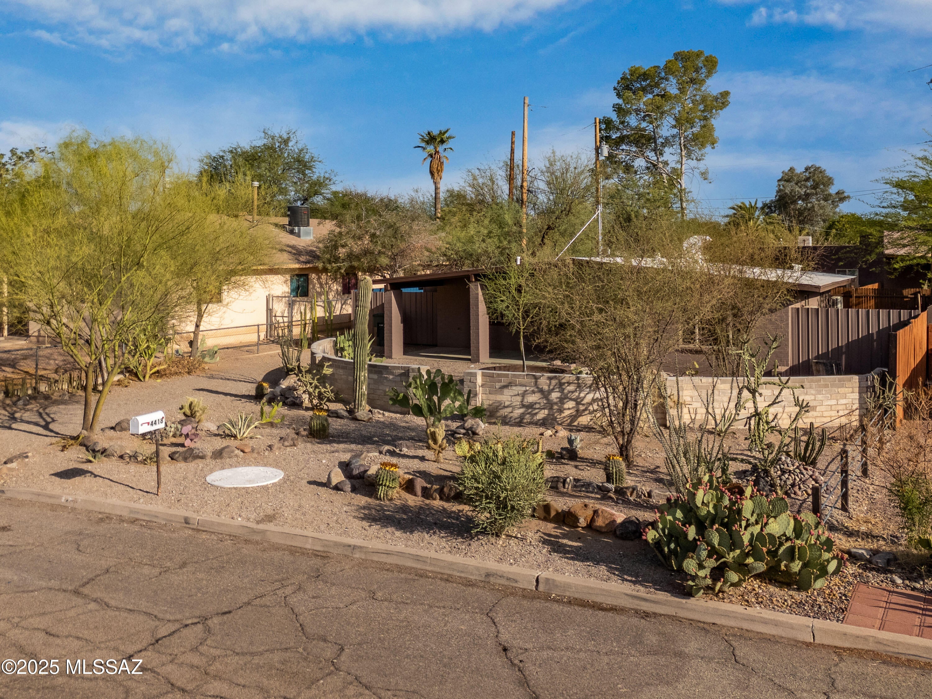 Paloma - Residential Lease