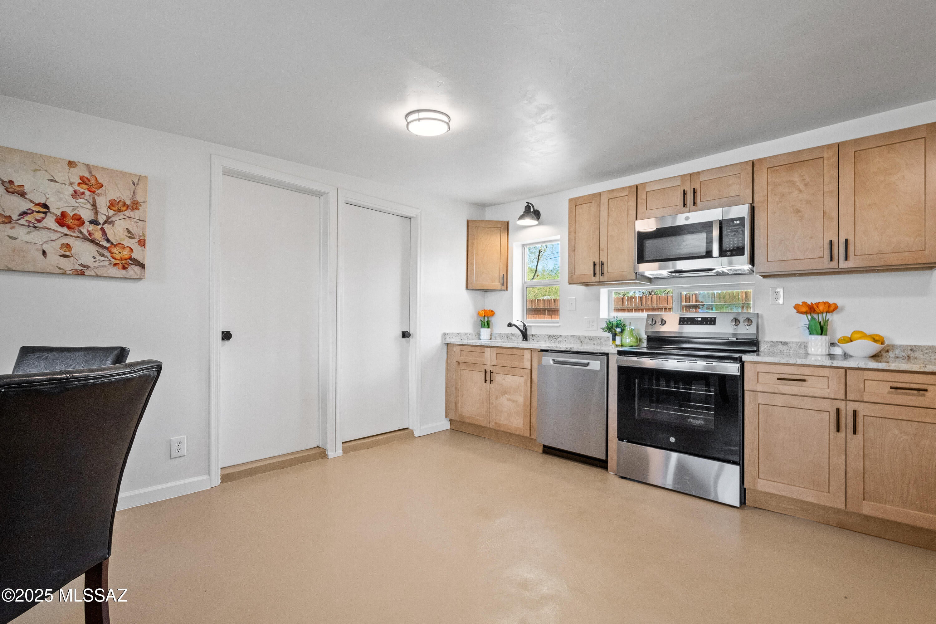 Paloma - Residential Lease