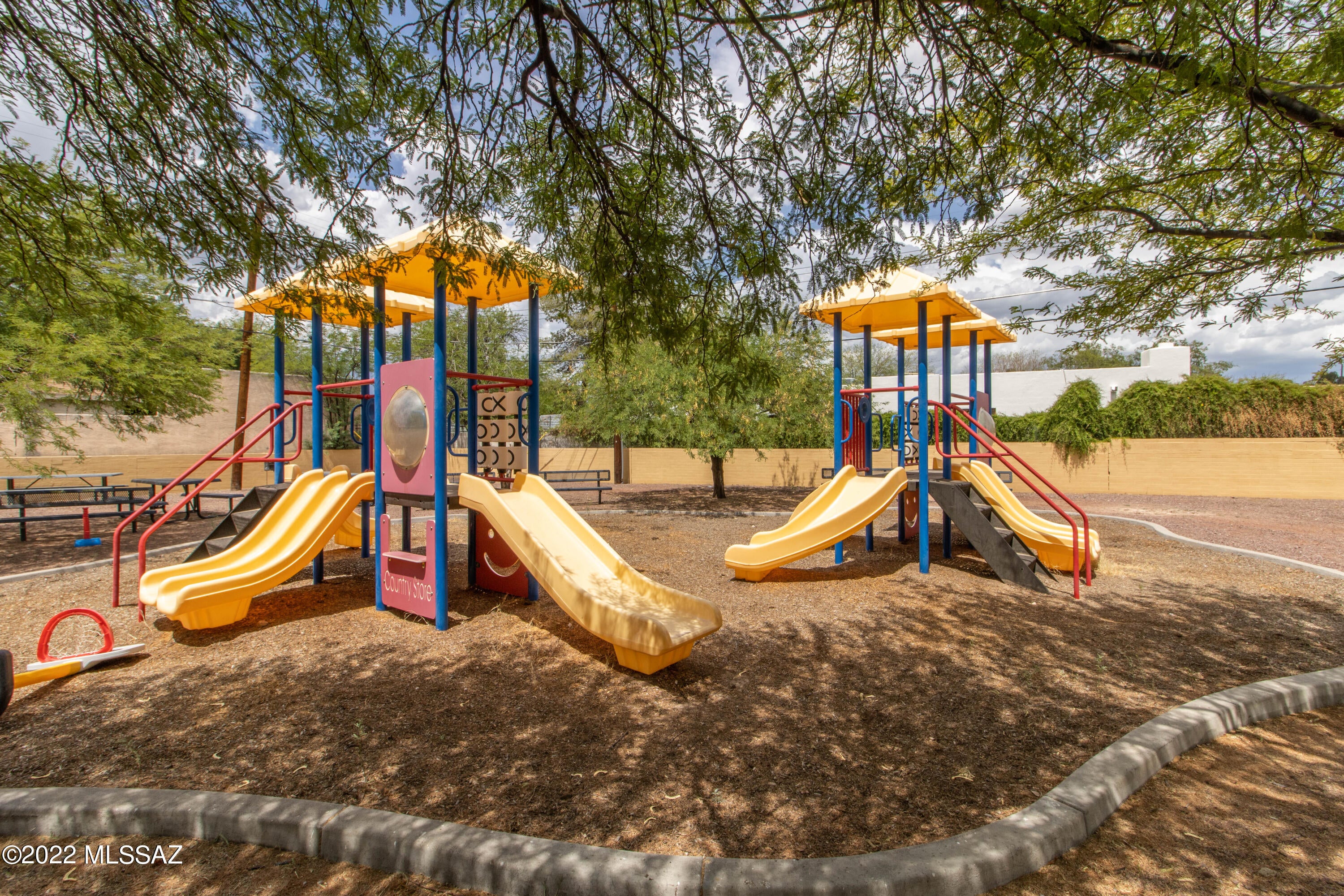 Silverbell West (1-92) - Residential Lease