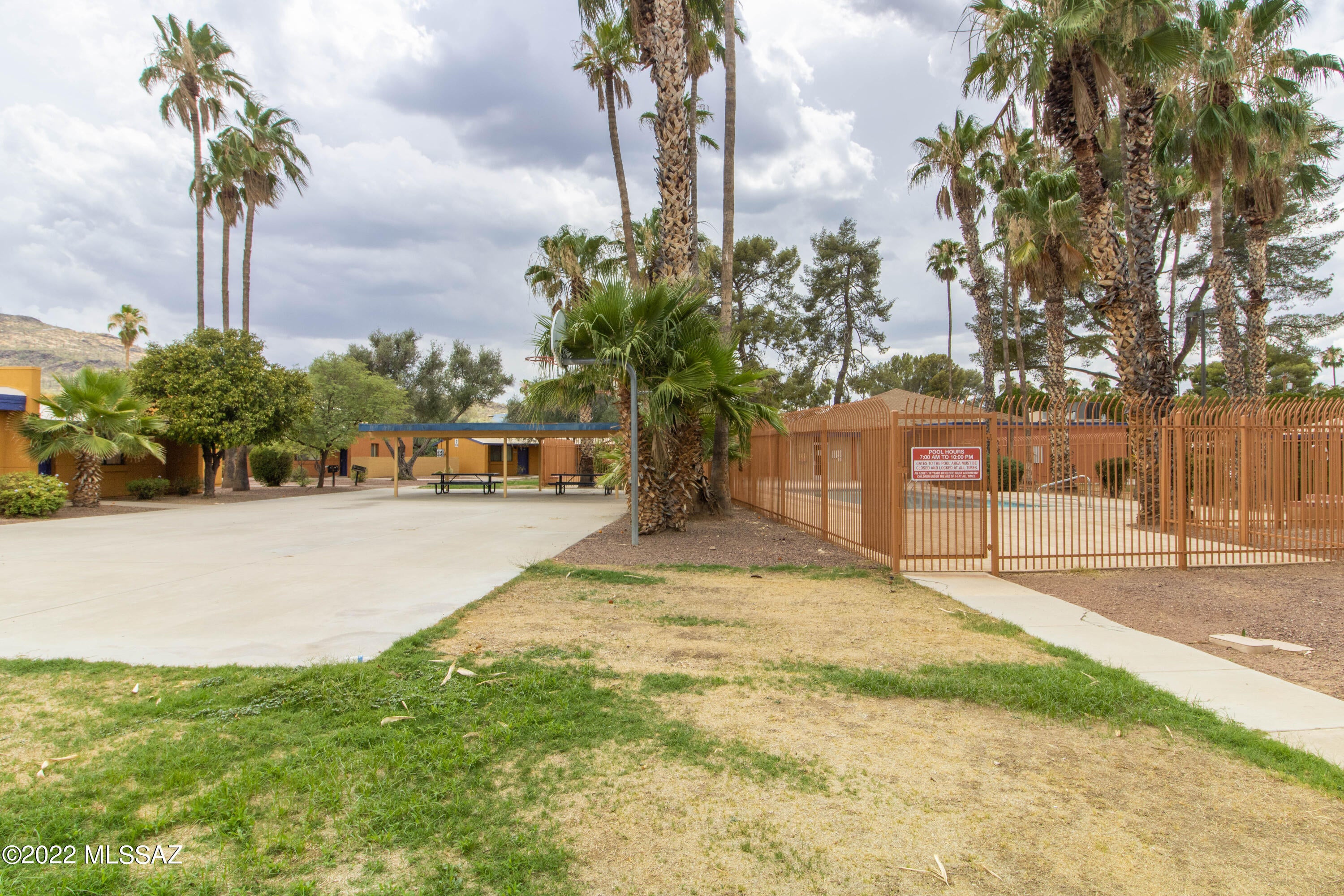Silverbell West (1-92) - Residential Lease