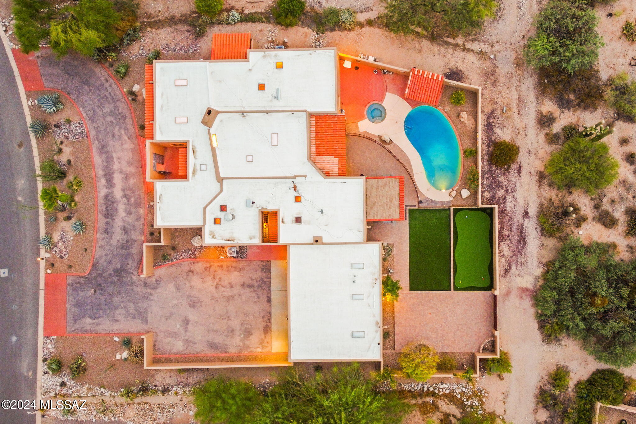 Sabino Vista Knolls (61-135) - Residential