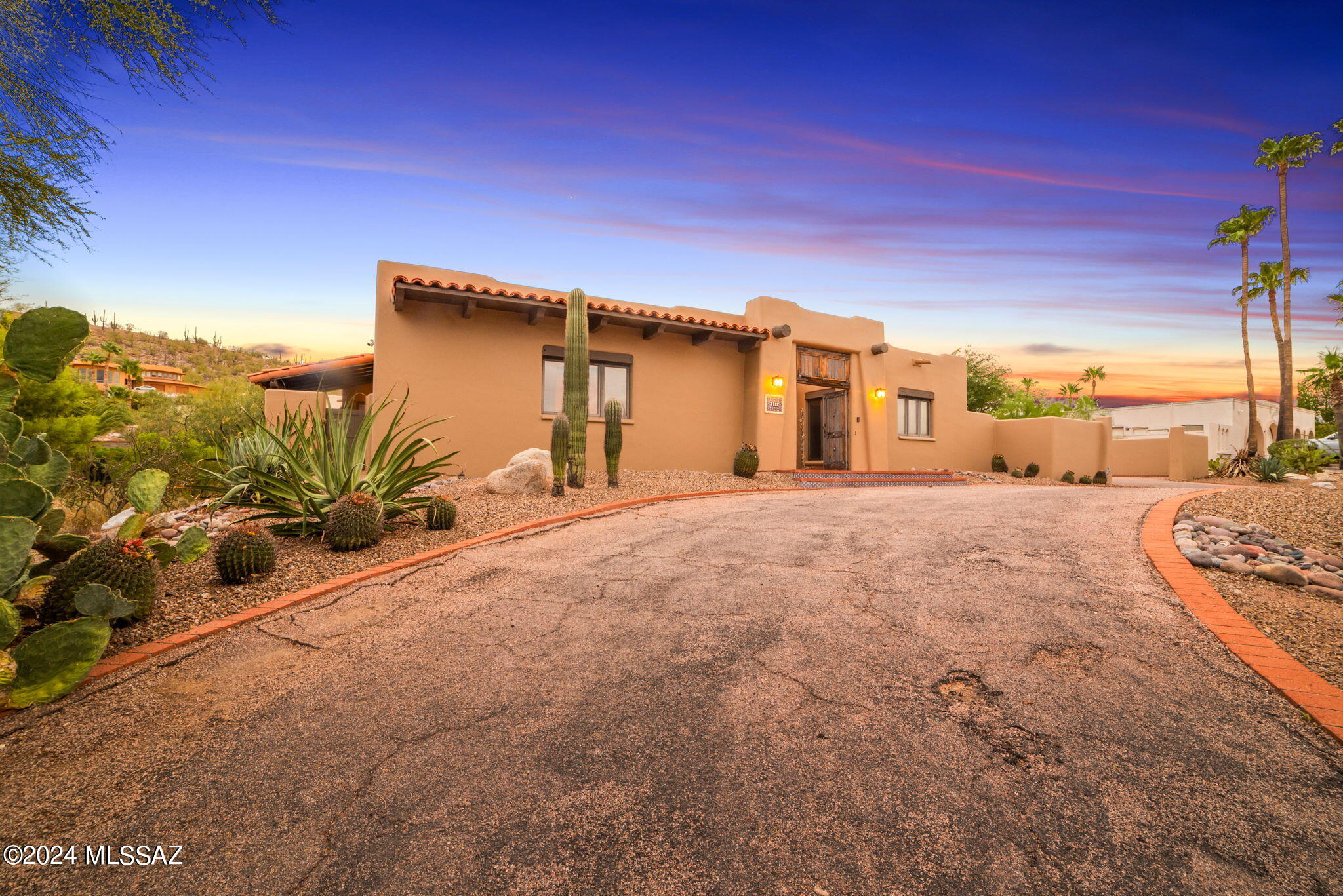 Sabino Vista Knolls (61-135) - Residential