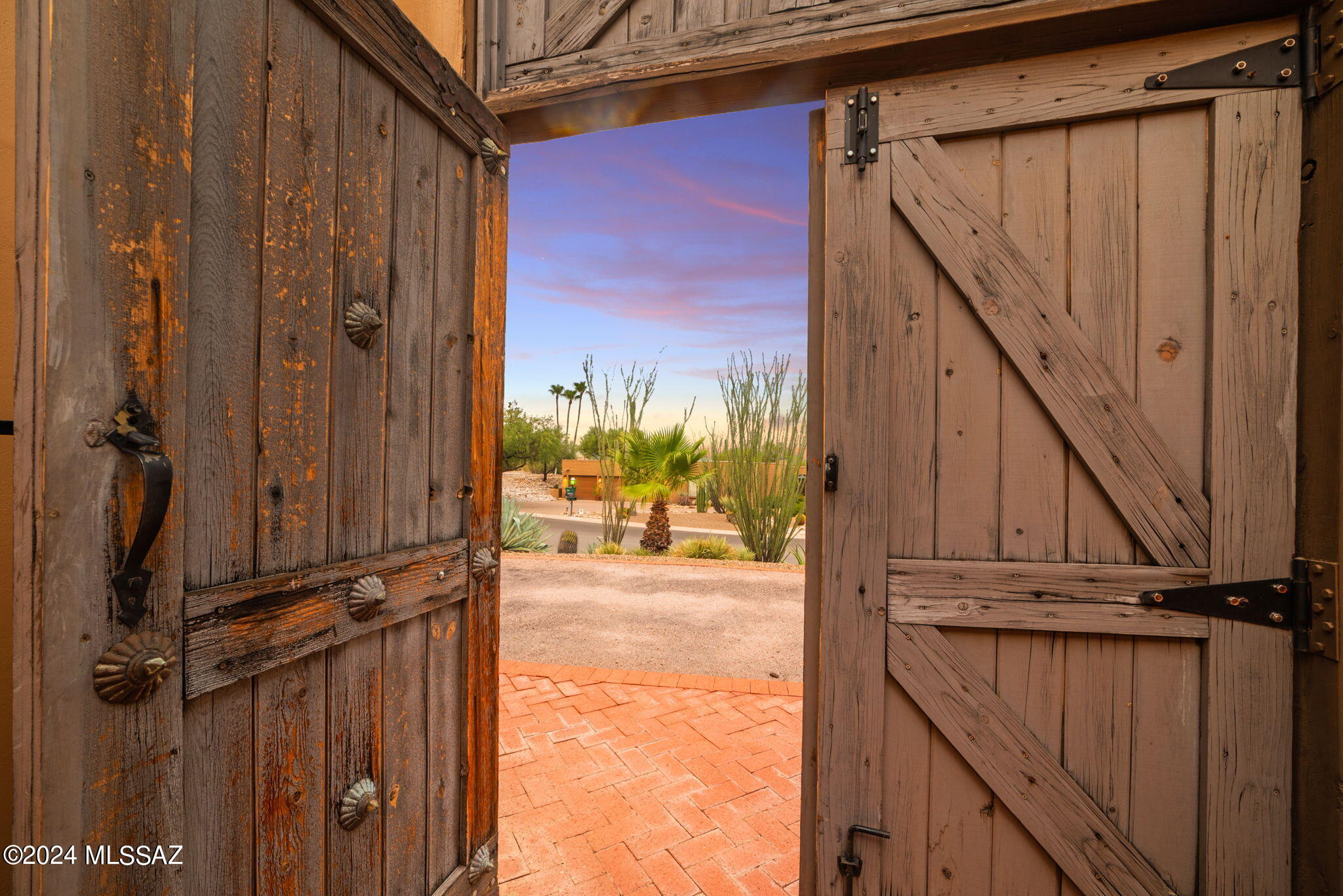 Sabino Vista Knolls (61-135) - Residential