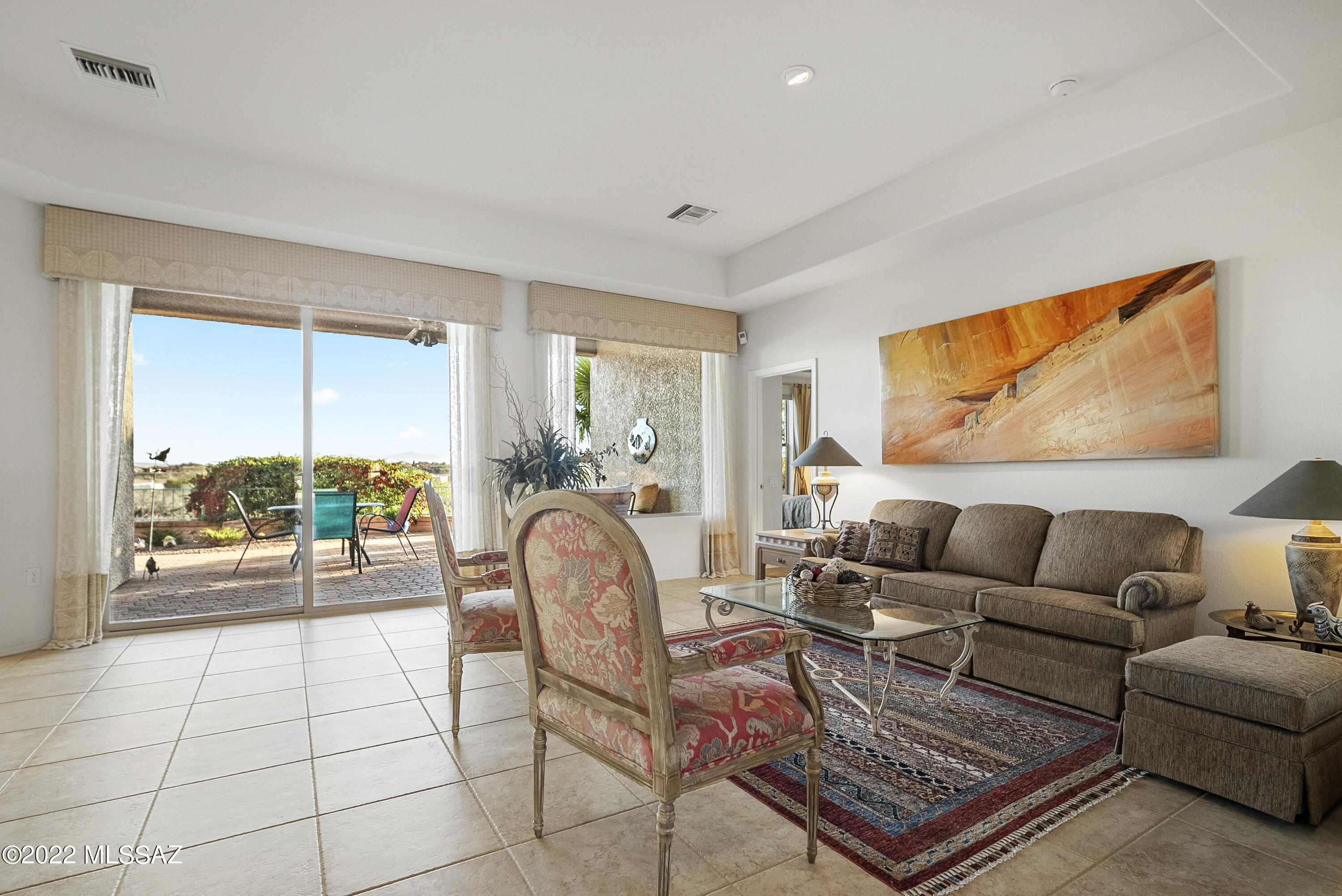 San Ignacio Heights (136-156) - Residential