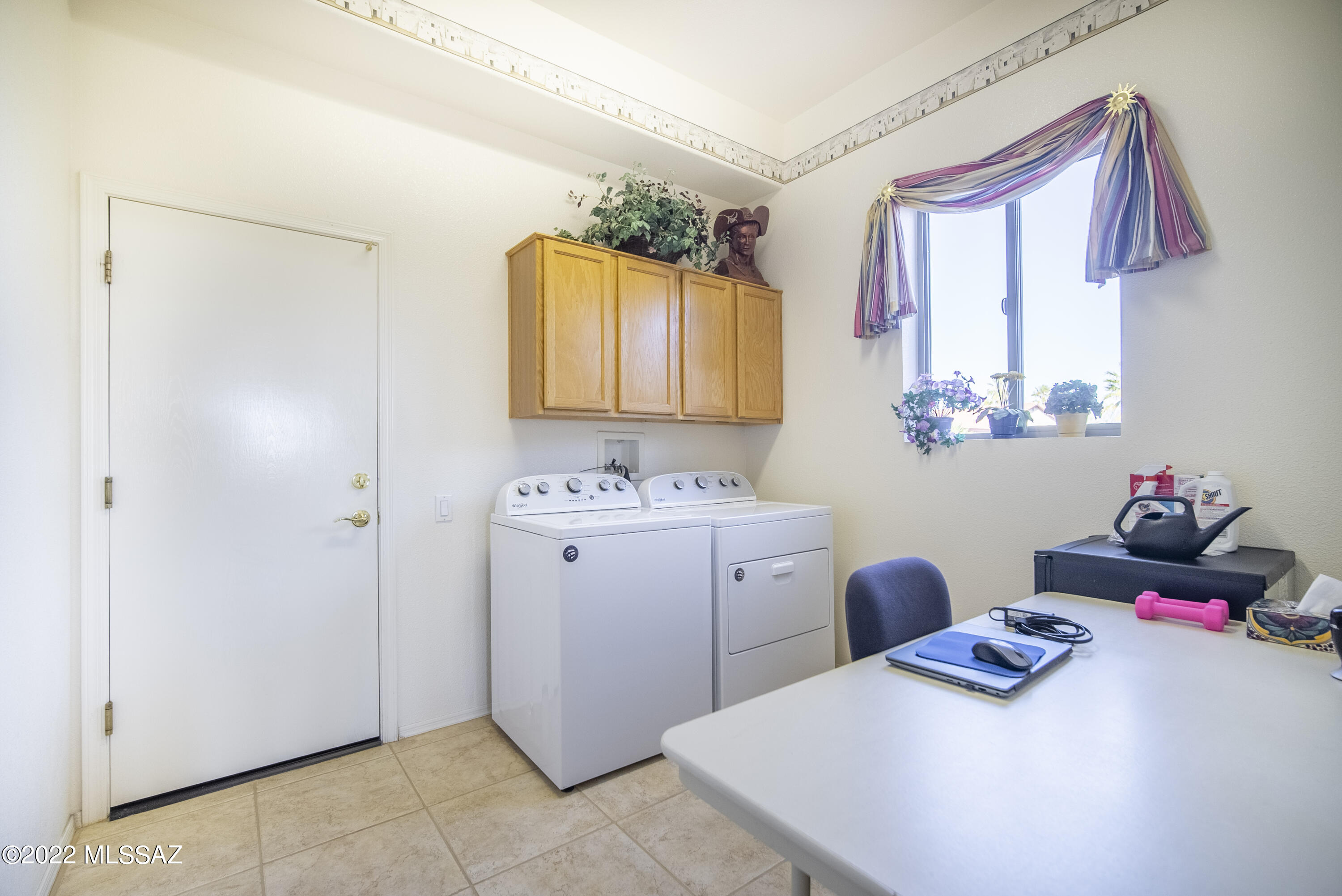 San Ignacio Heights (136-156) - Residential