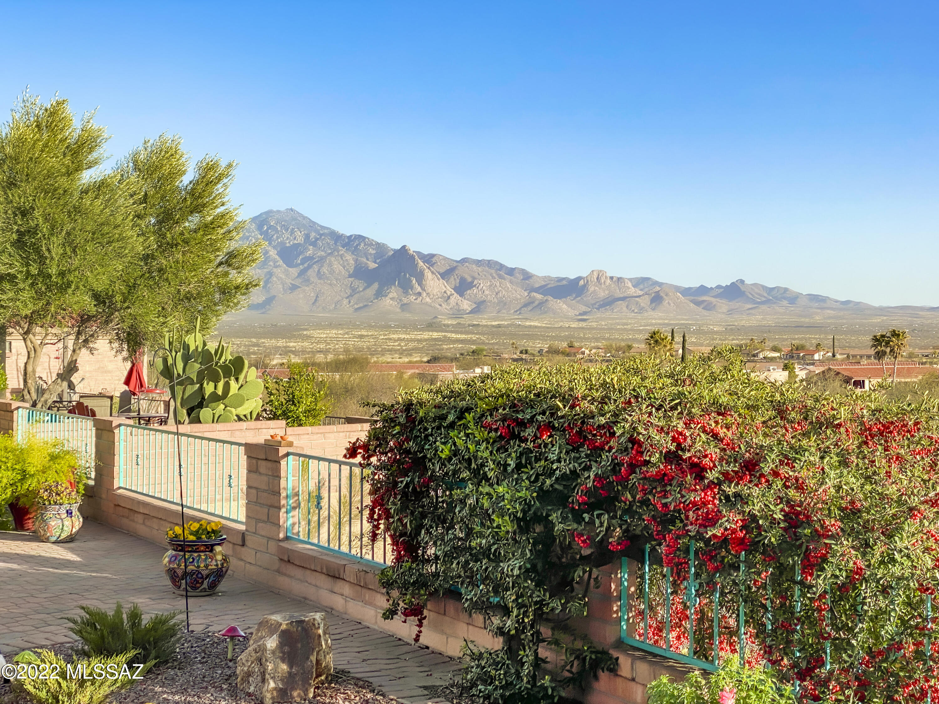 San Ignacio Heights (136-156) - Residential
