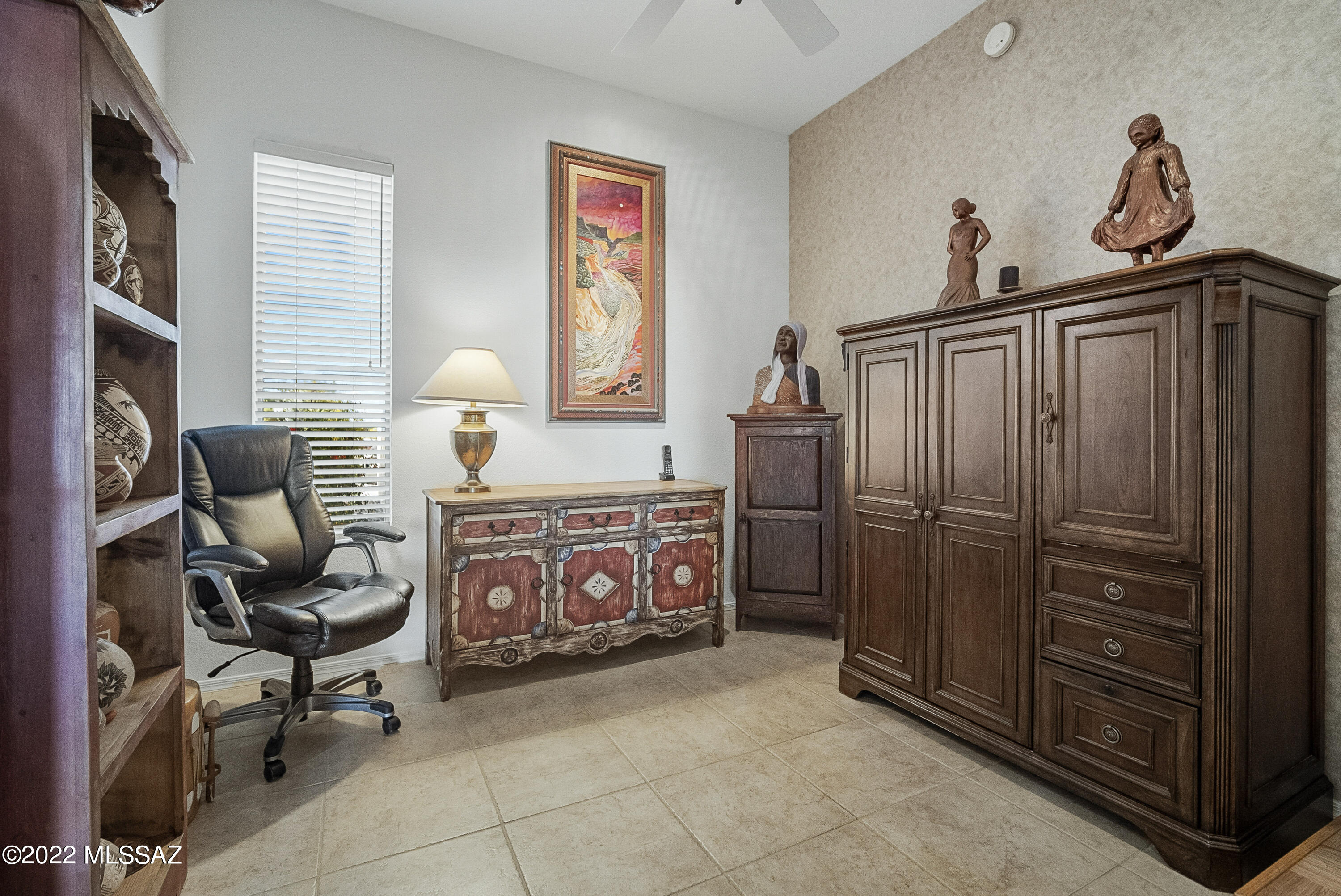 San Ignacio Heights (136-156) - Residential
