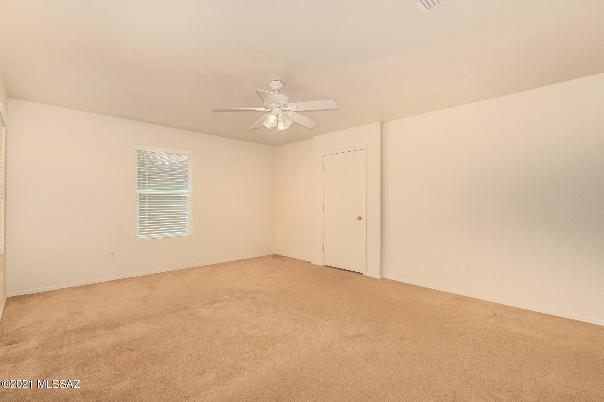 Catalina Vistas - Residential