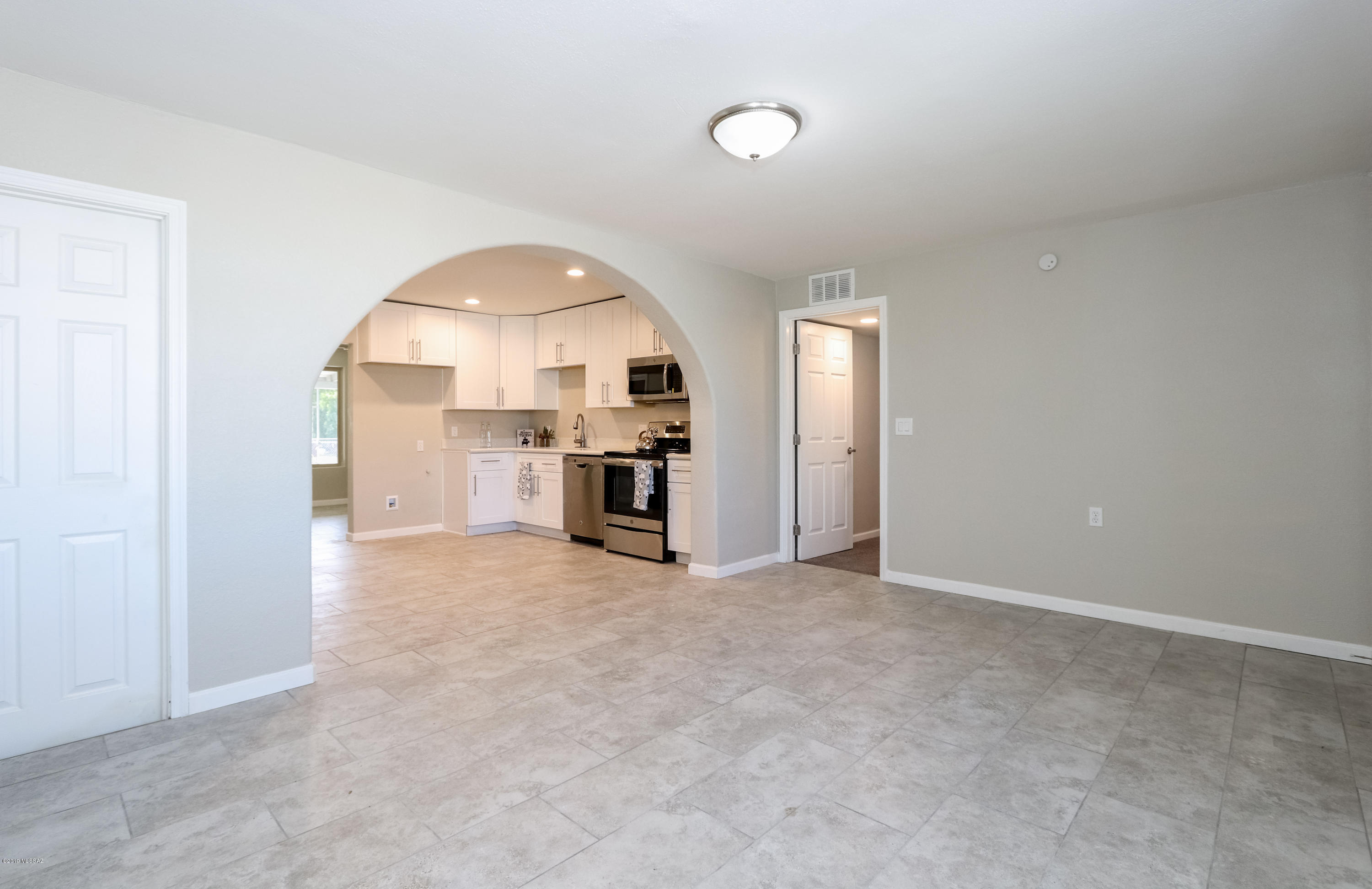 Mission Manor 5 Amd - Residential