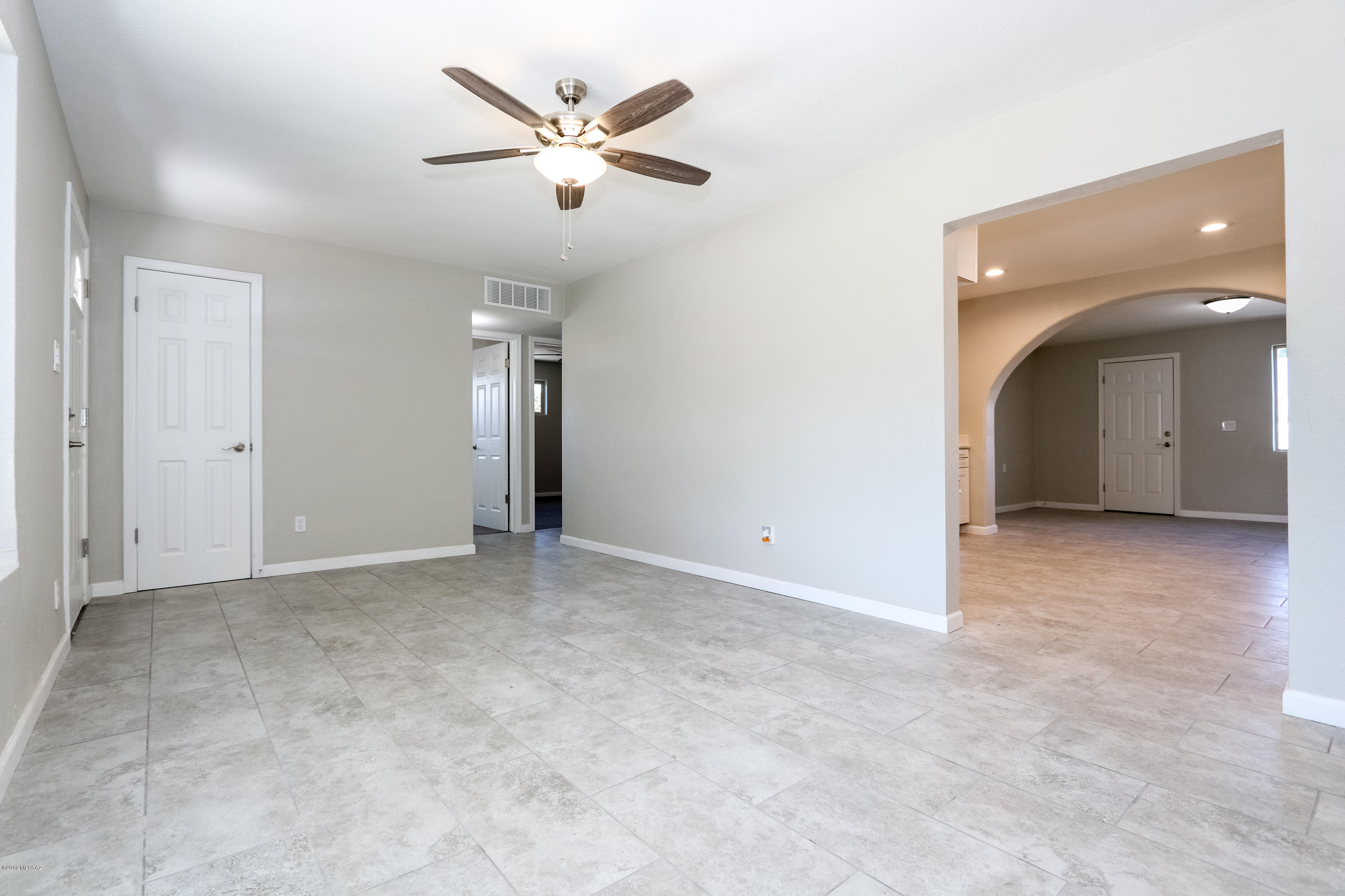 Mission Manor 5 Amd - Residential
