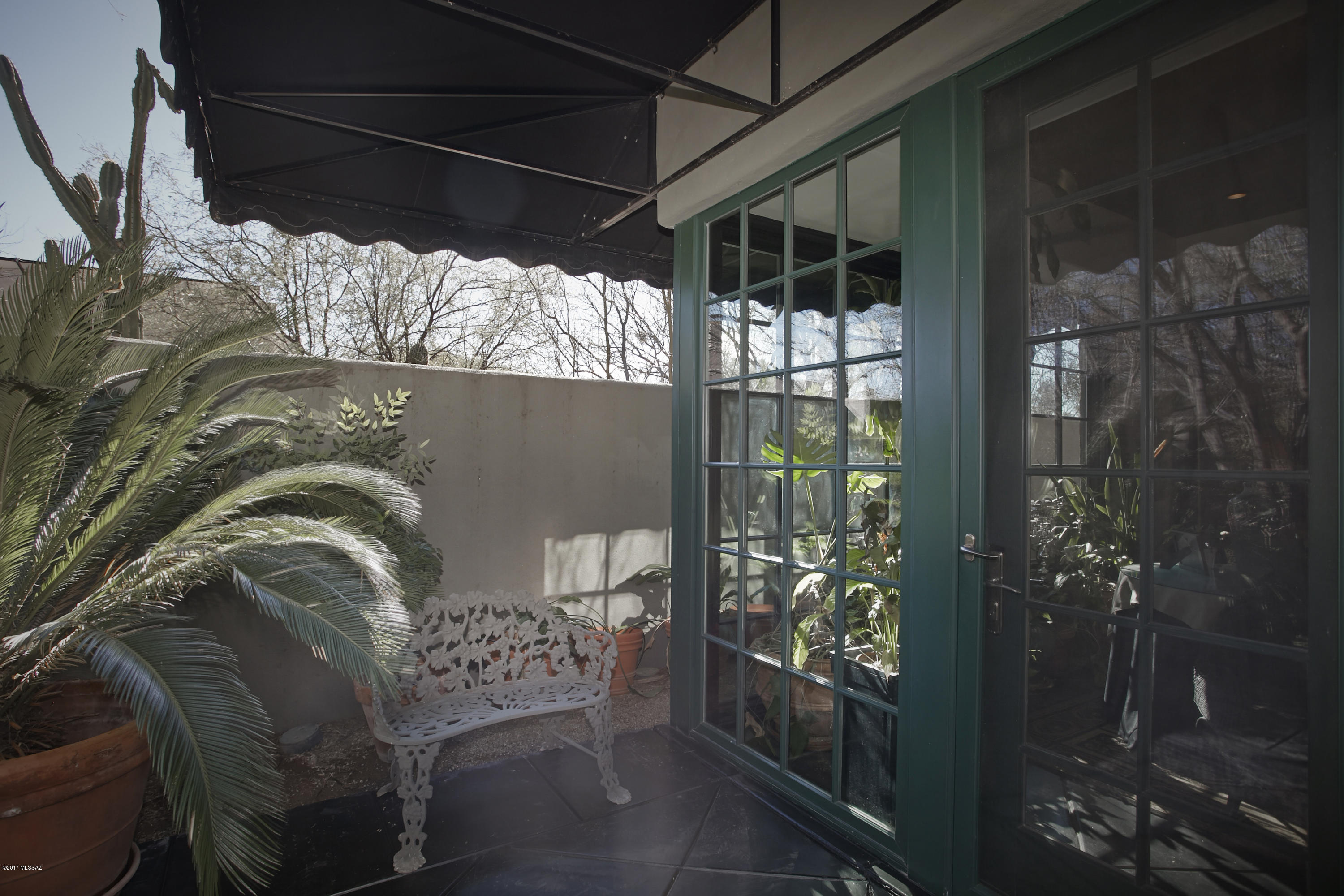 Fort Lowell Place (1-12) - Residential