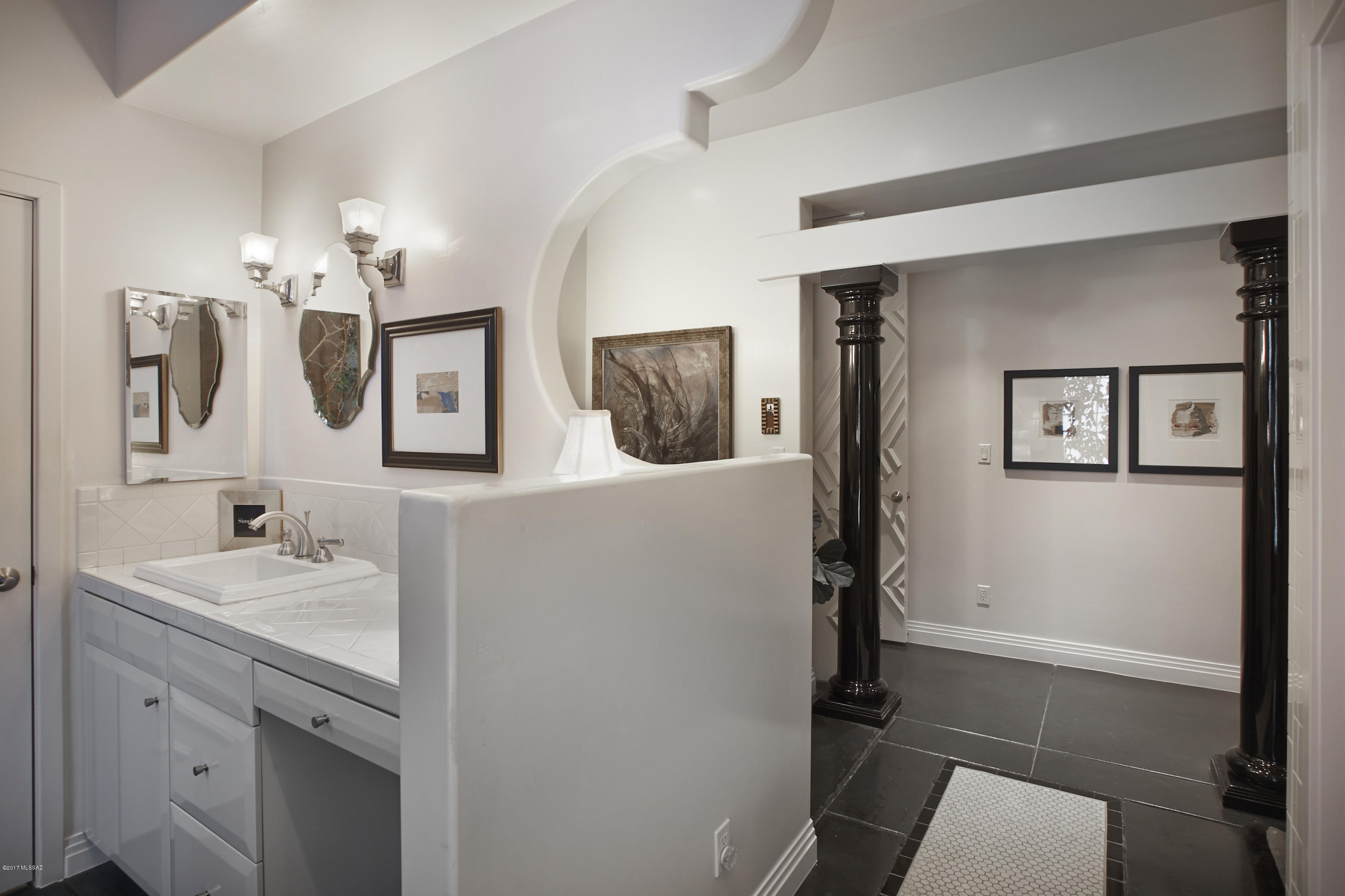 Fort Lowell Place (1-12) - Residential