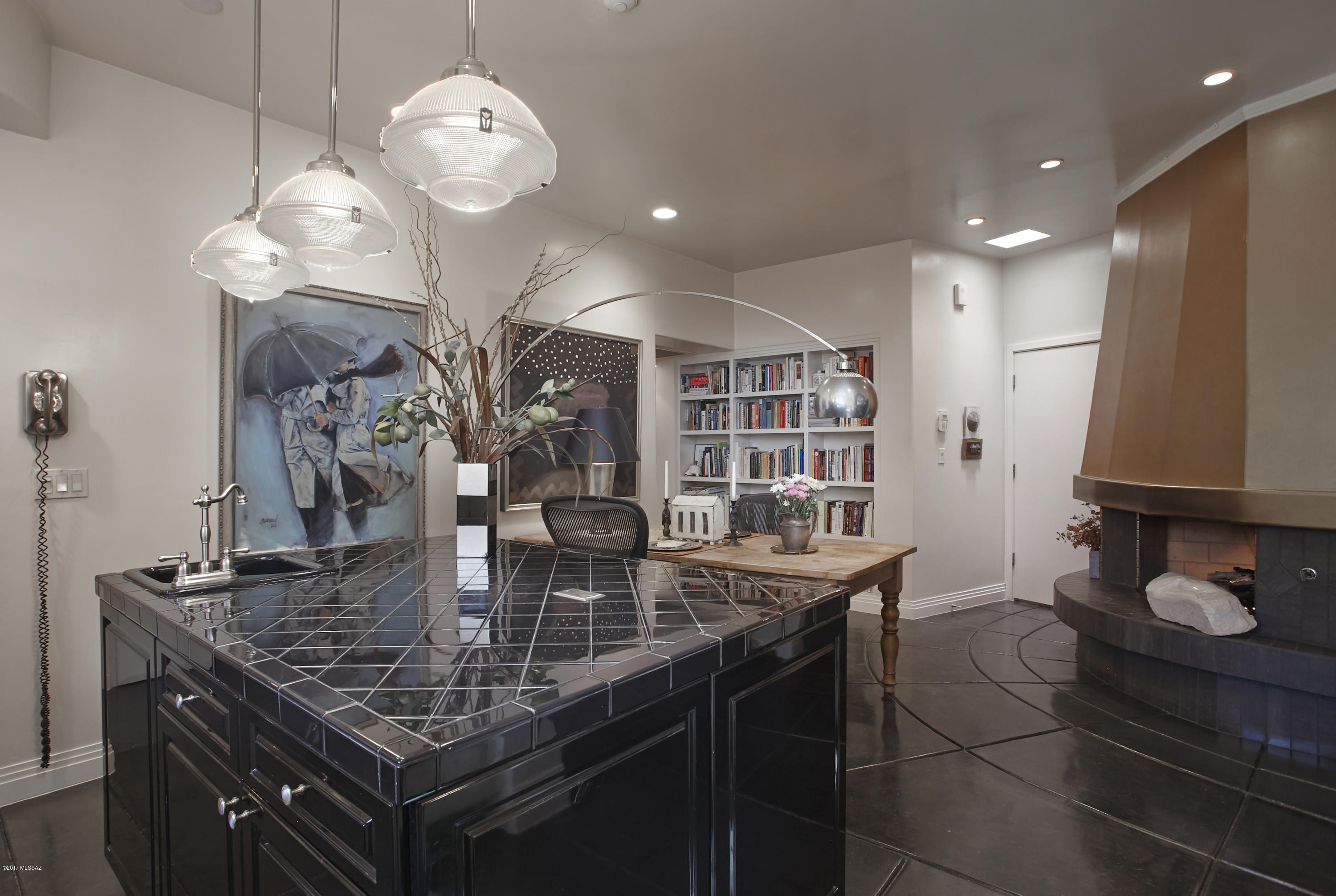 Fort Lowell Place (1-12) - Residential