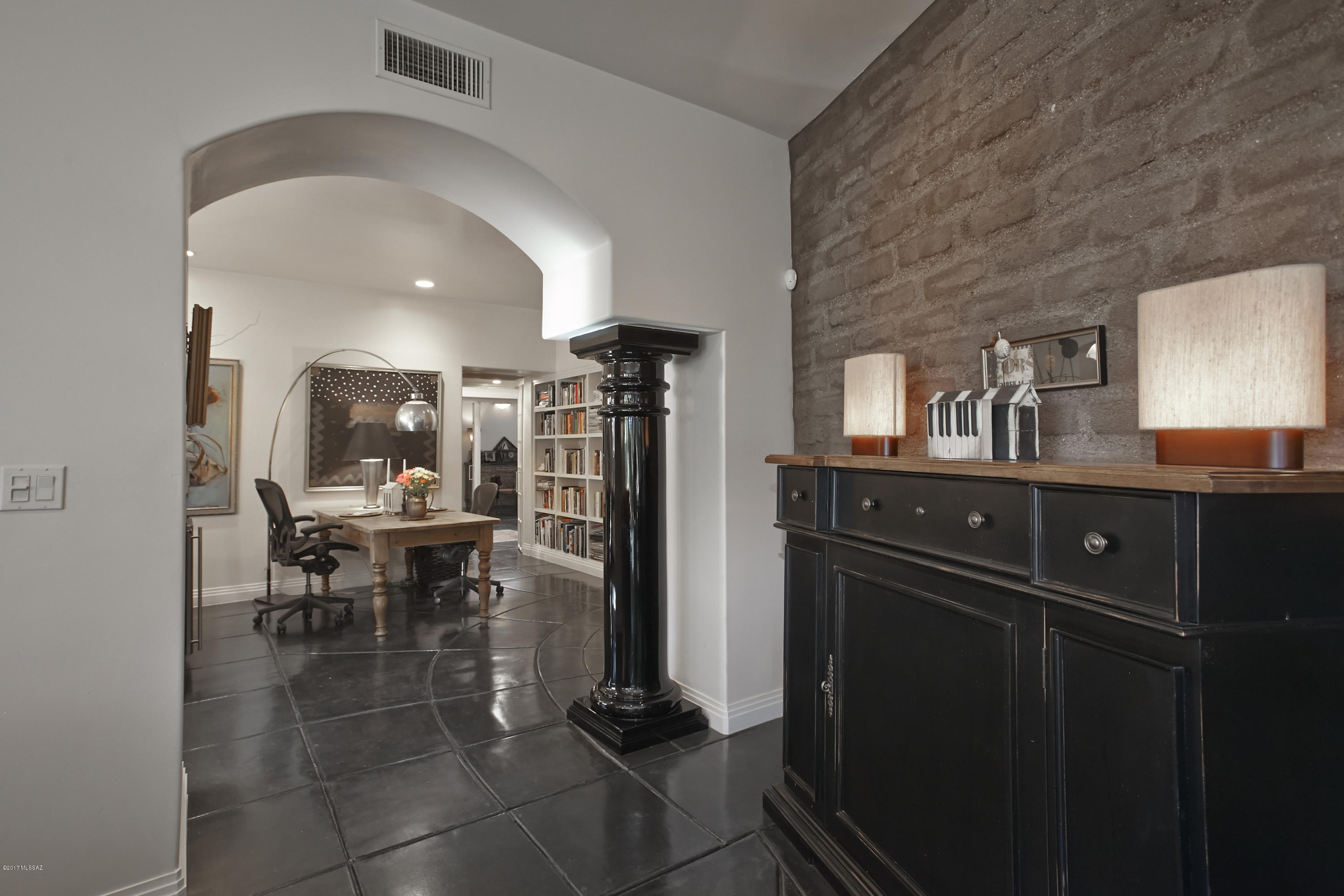 Fort Lowell Place (1-12) - Residential