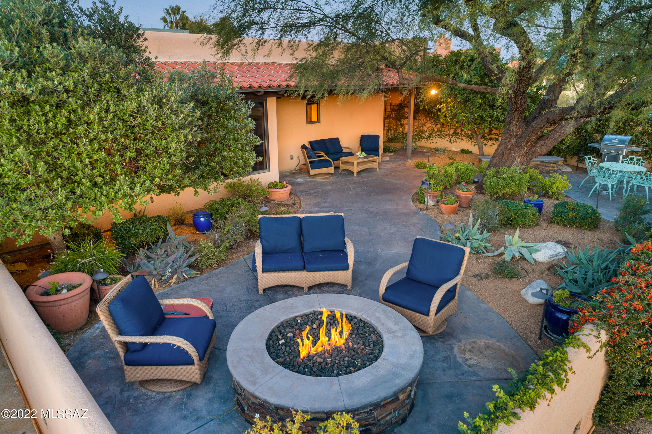 Country Club Vista (1-74) - Residential