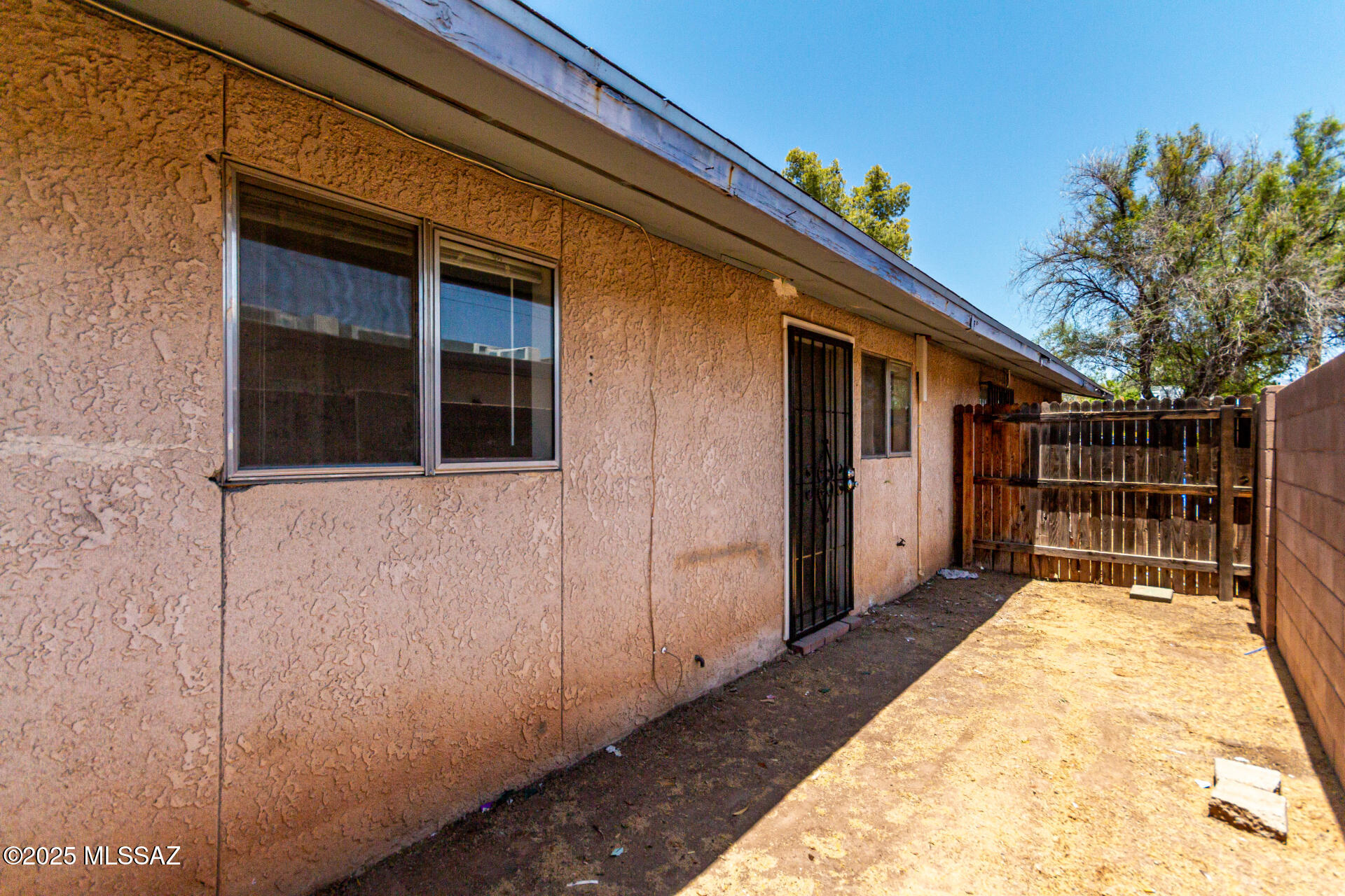 Craycroft Add - Residential Lease