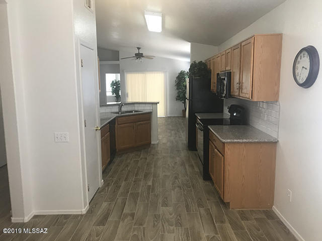 Arroyo Ridge (1 - 184) - Residential Lease