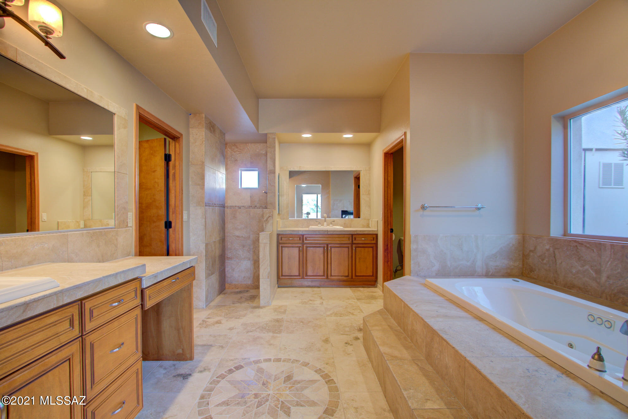 Tucson National Est - Residential