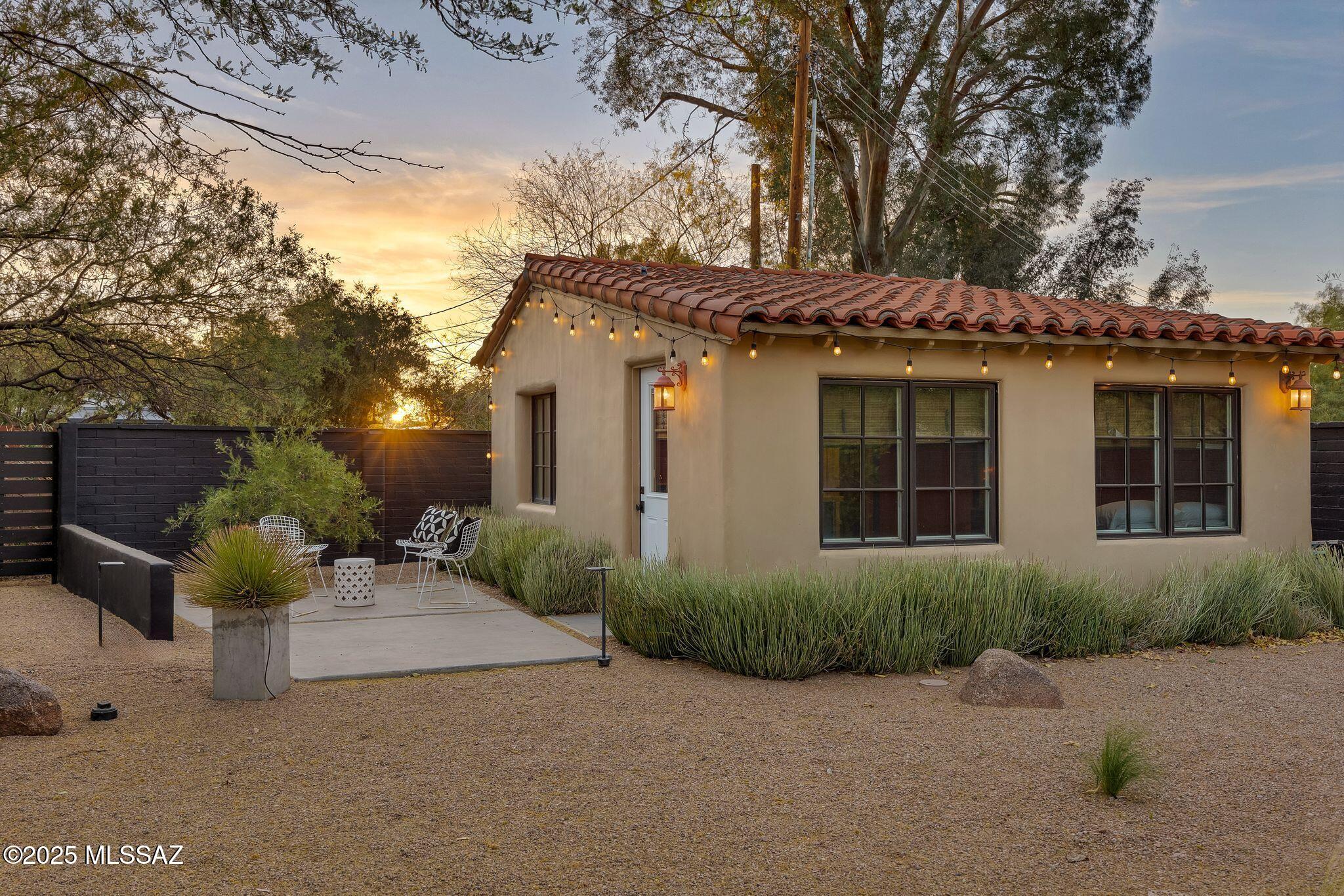 Encanto Park - Residential