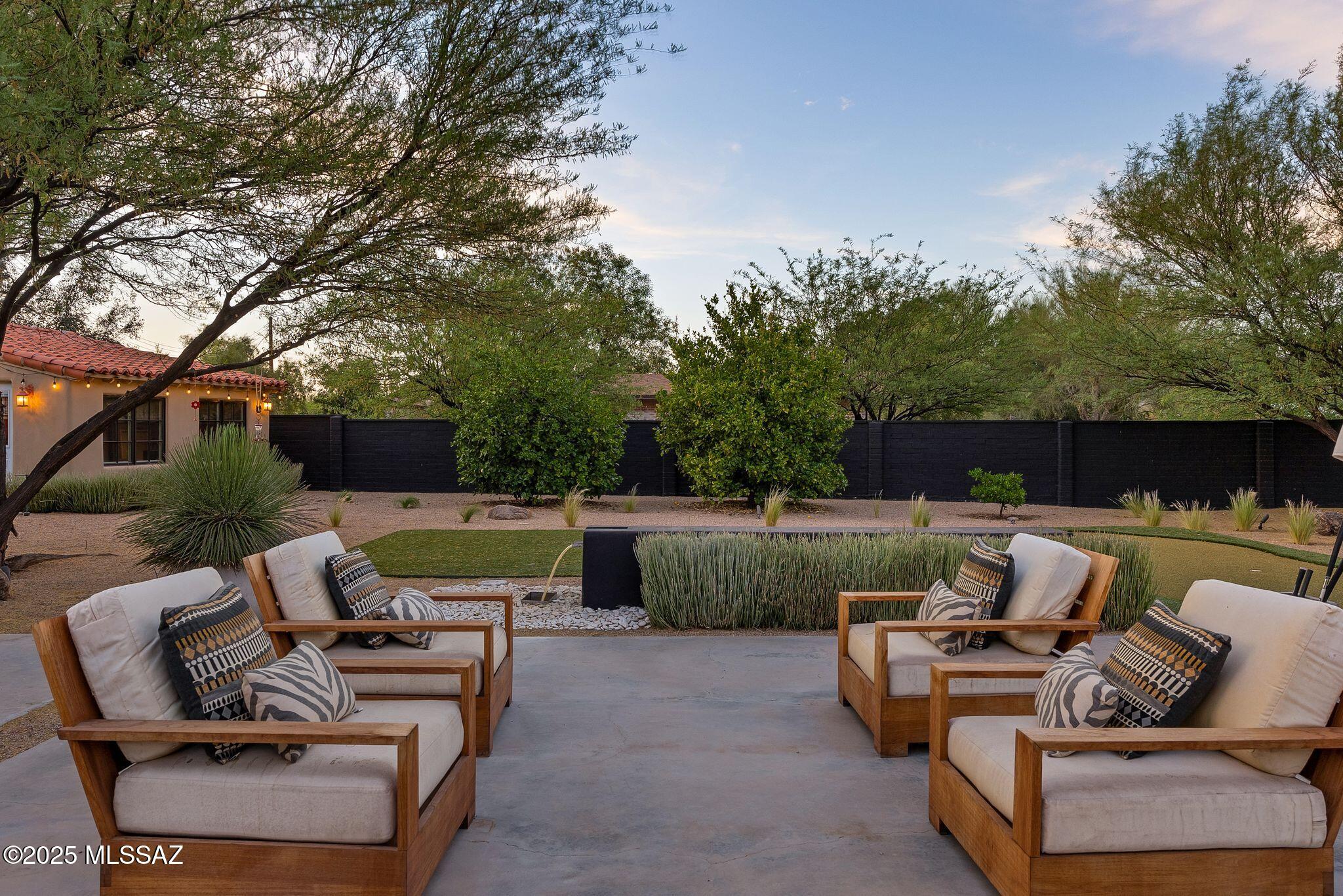 Encanto Park - Residential