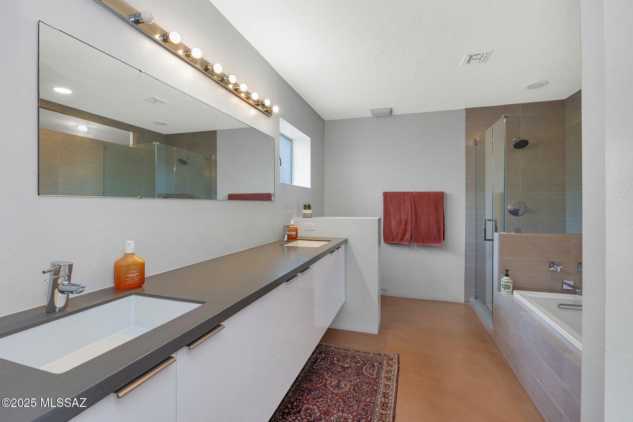 Encanto Park - Residential