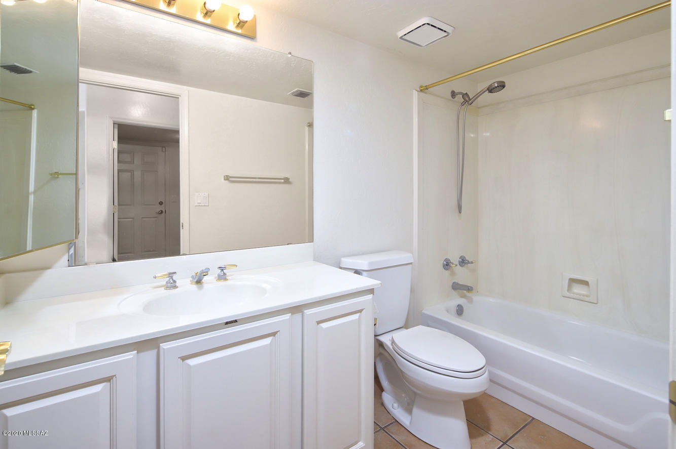 Canada Hills - Village 11 (1-52) - Residential