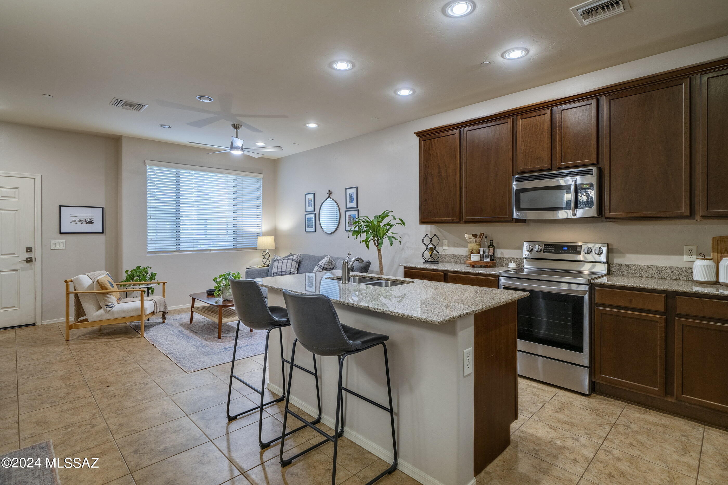 River Walk (1-140) - Residential