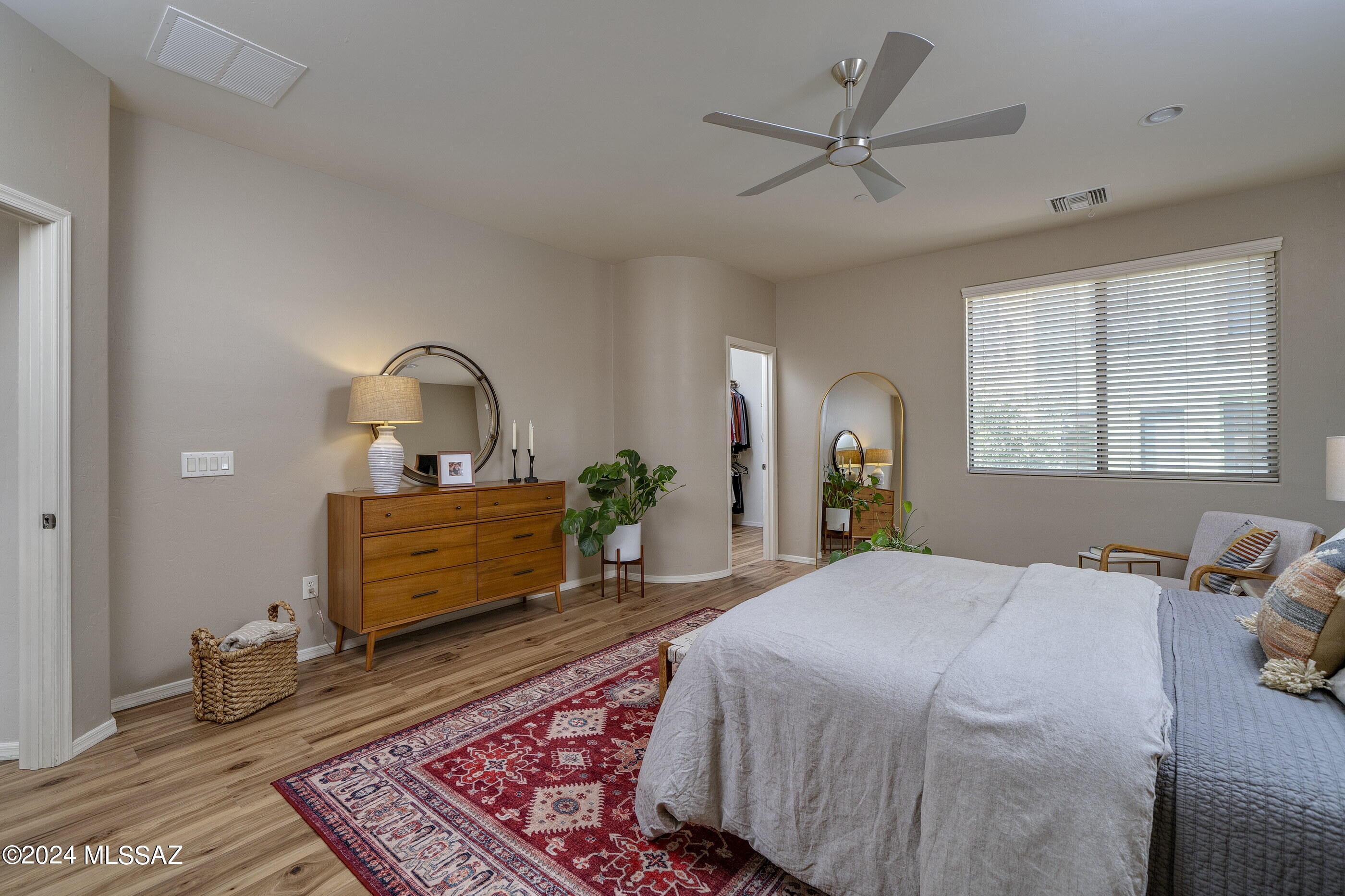 River Walk (1-140) - Residential
