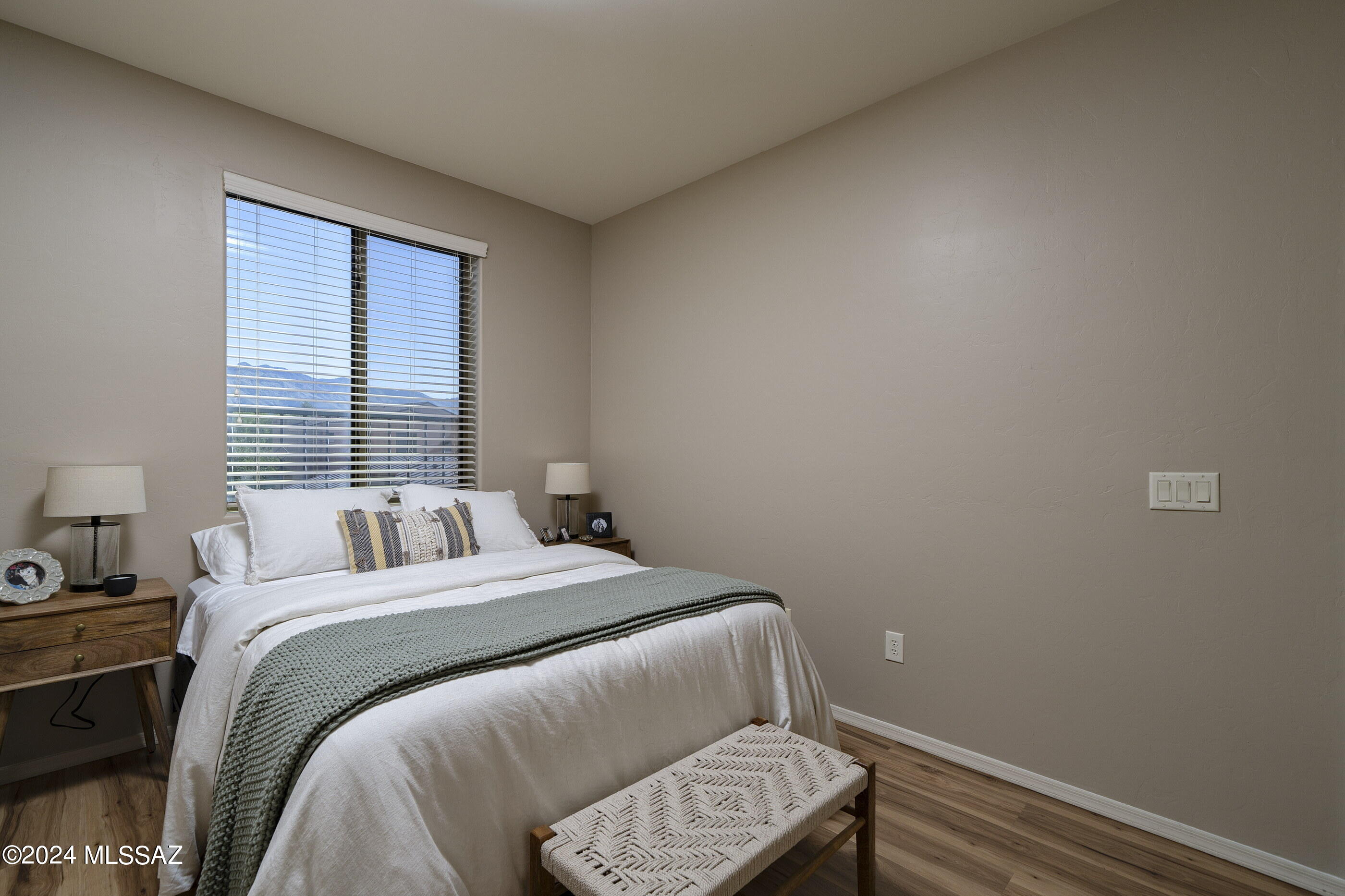 River Walk (1-140) - Residential