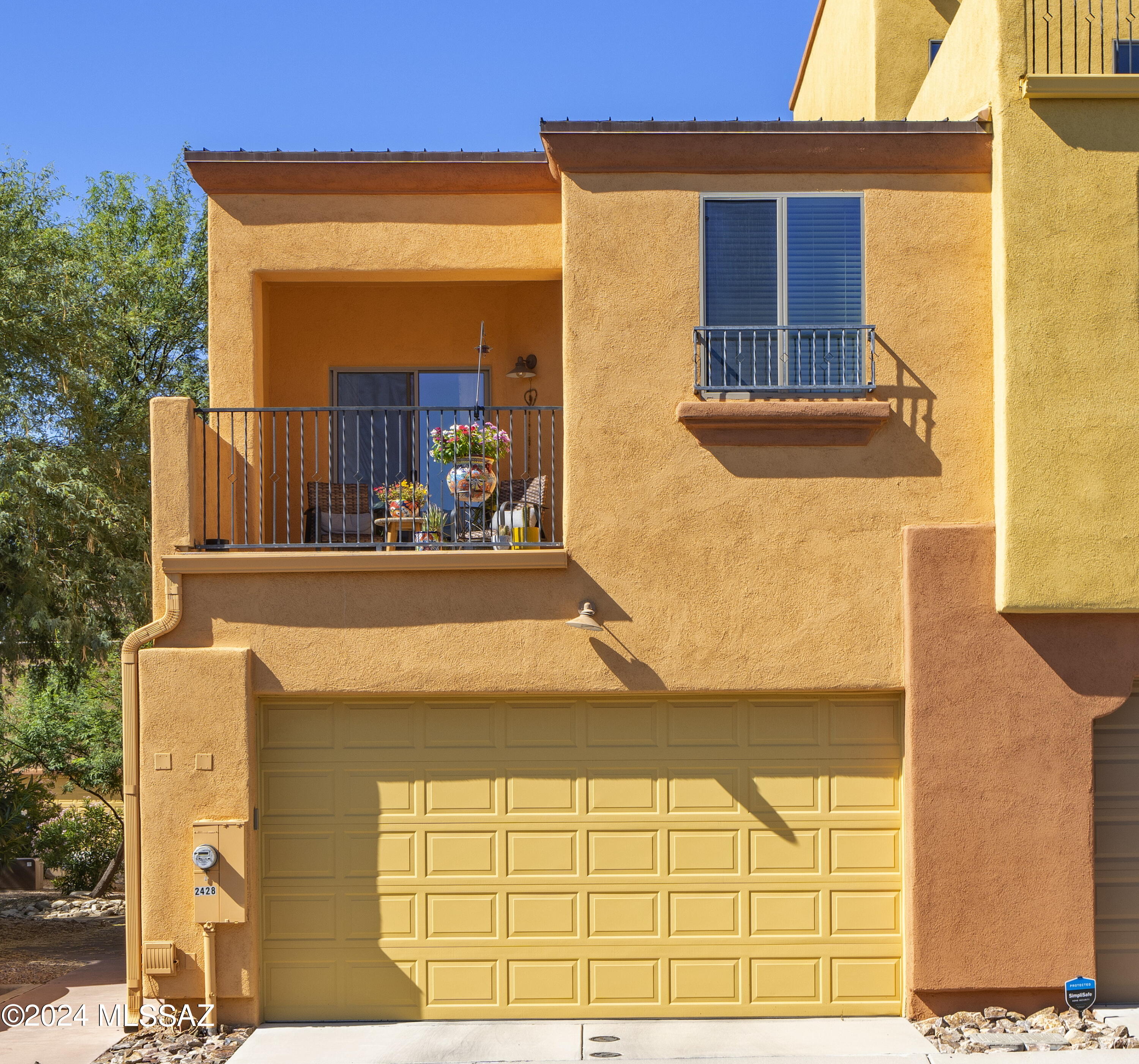 River Walk (1-140) - Residential