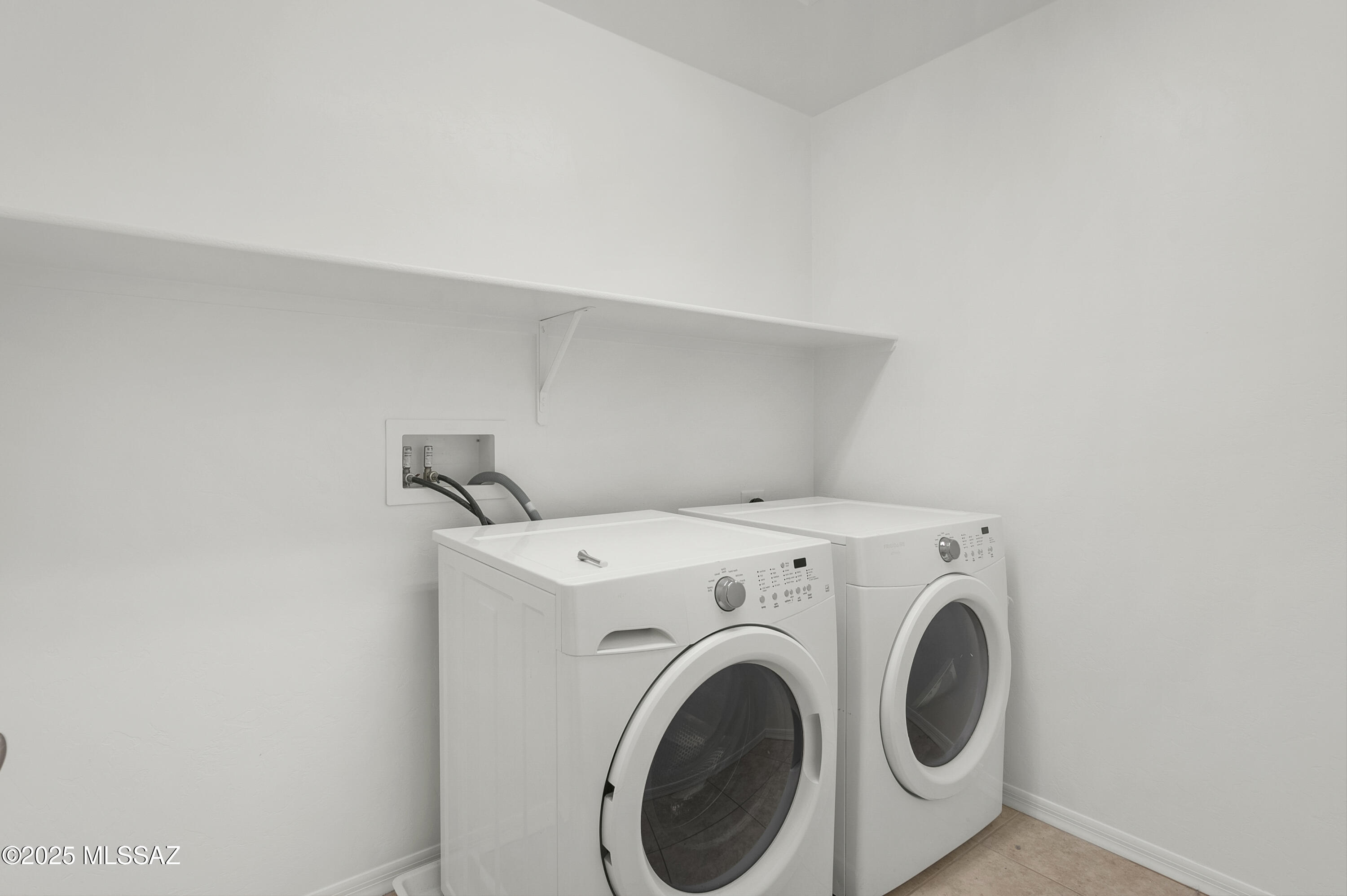 Presidios at Rancho Sahuarita (1-927) - Residential Lease
