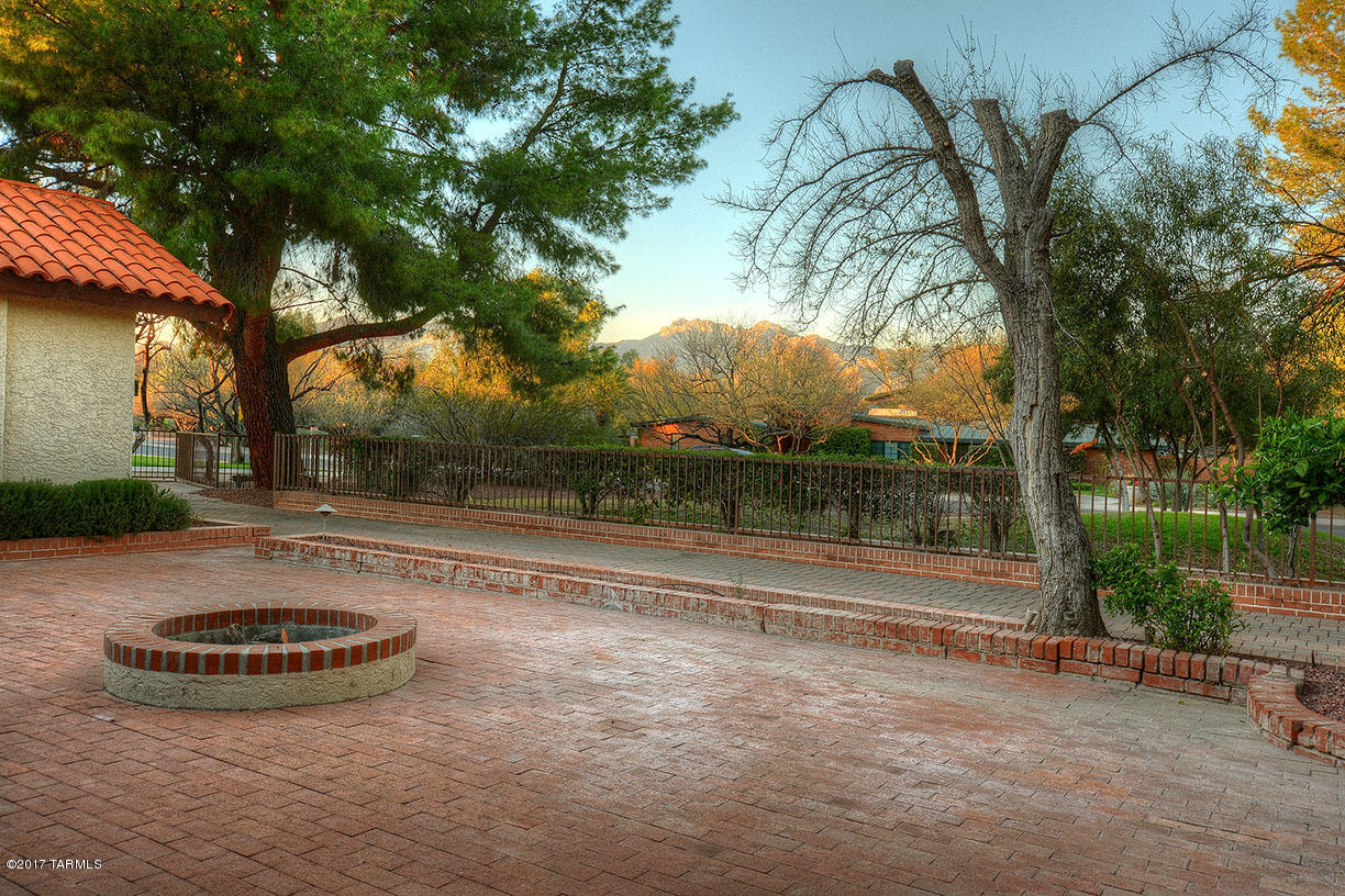 Country Club Estates NO. 3 (1-25) - Residential