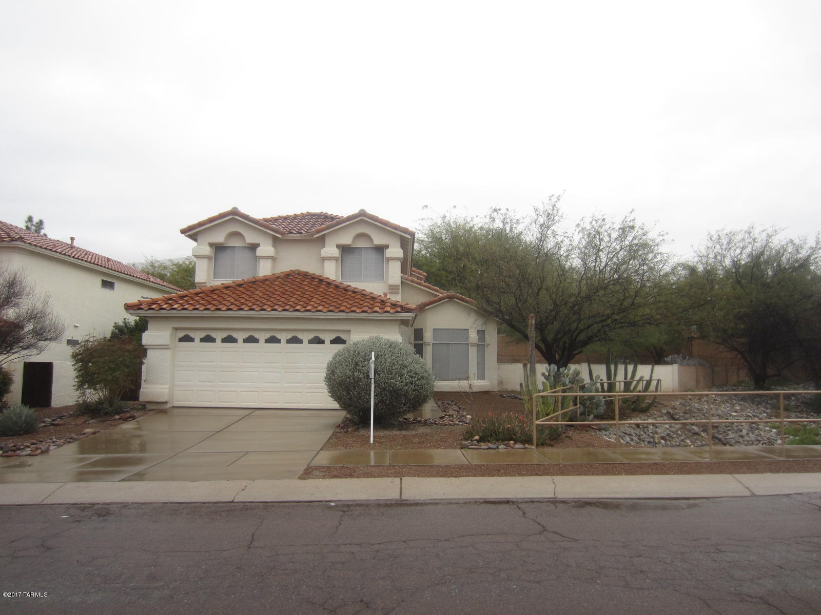 Encanto Canyon II (1-67) - Residential Lease