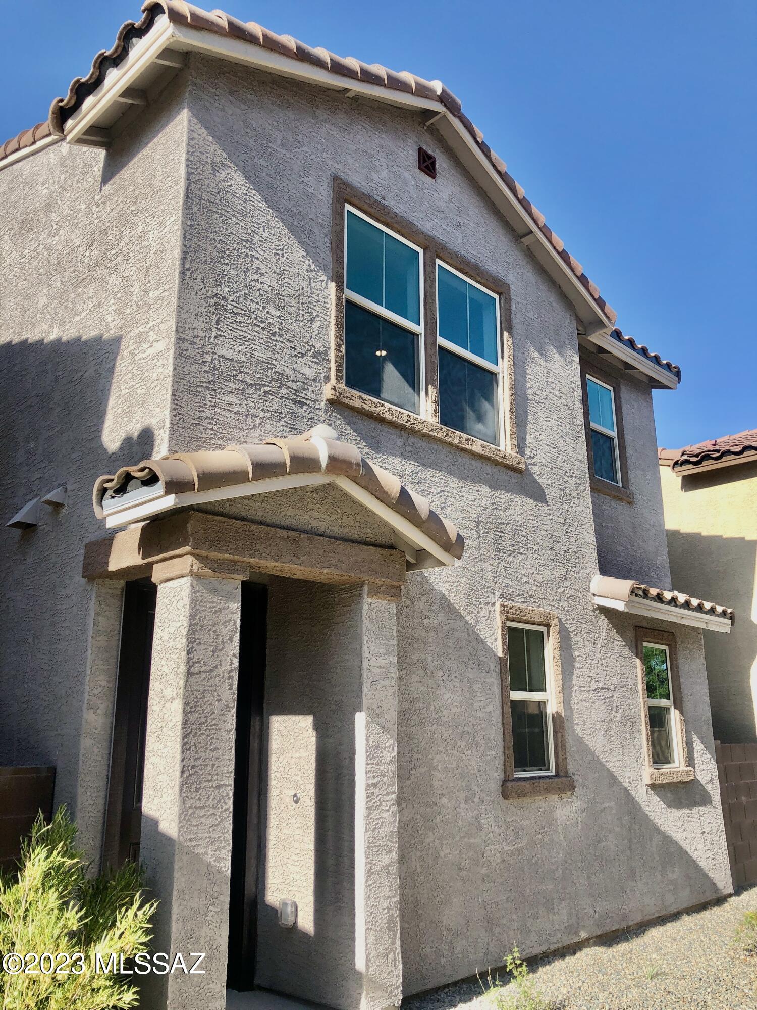 This beautiful two-story home is Centrally located, less than three miles from the University of Arizona and a short drive to downtown Tucson for dining, music, arts, and entertainment. It features an open floor plan with a spacious great room. The stunning kitchen offers a pantry, an island with a breakfast bar, and stainless steel appliances. The primary suite features a walk-in closet and adjoining bath with dual-sink vanity. Washer and dryer are included. This is a must-see! If pets are allowed and approved, there is a $25.00 monthly pet fee per pet, plus a $150 non-refundable pet fee, per pet. Pets are subject to owner approval. 2 pets ok.

Our residents are automatically enrolled in our Resident Benefits Package. The cost of this program is $29 per month. For more information regarding this program, please go to www.bluefoxproperties.com to the For Residents tab on the banner and click on the Resident Benefits Package on the drop-down menu.

Every adult age 18 and over must complete an application. The application fee is $55 per adult. The application process includes credit, criminal, previous rental history, employment, and income verification.

Our minimum rental requirements include the following:
1.The applicants' household verifiable gross monthly income must be 3 times the rental rate.
2.All our homes are offered as non-smoking. No smoking is allowed on the premises, inside or outside the home.
3.Reasonable credit. If you do not meet our minimum credit requirements as an individual or combined if more than one applicant, your application may be declined.
4.If this property is located within the City of Tucson, housing vouchers will be considered.
5.Applicant to provide proof that debts to previous landlords have been satisfied. An eviction can be grounds for denial.
6.No felonies for the past 10 years related to property damage, illegal substance manufacturing or distribution, or assault. Other criminal activity may be grounds for denial.
7.All pets are subject to approval.
8.No bankruptcies that have not already been discharged.
9. All current or pending collection accounts owed to any utility companies must be paid in full, with no exception, and must provide a receipt from the collection agency or utility company stating the collection fee has been paid or settled.
10. You must fill out an application on www.bluefoxproperties.com. Applications submitted through any other site will not be accepted and Blue Fox will not be responsible for any refunds.

Blue Fox Properties is an Equal Opportunity Housing provider. We are also licensed REALTORS.
