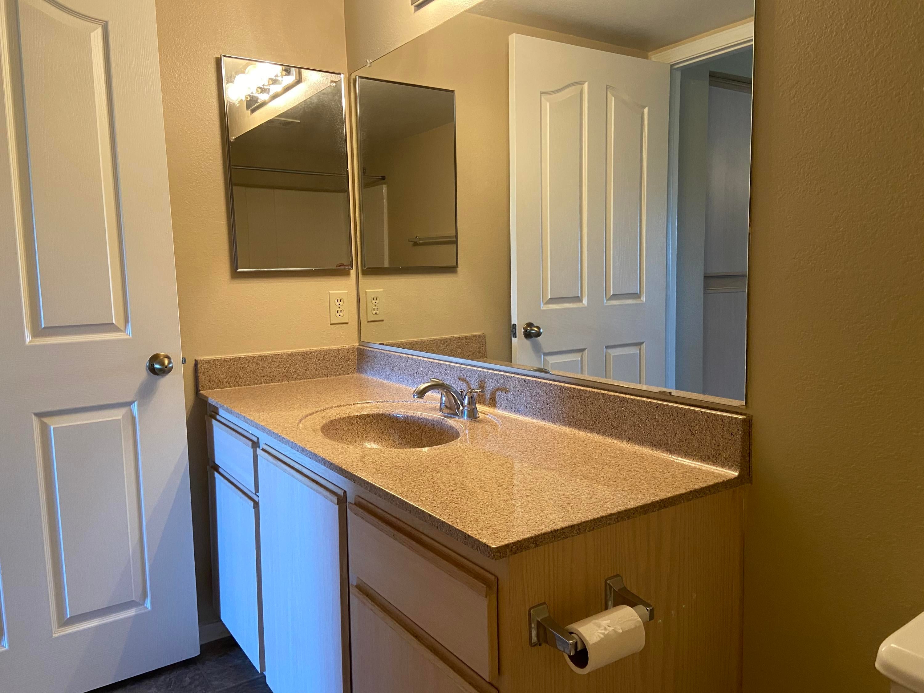 Veranda at Ventana Condominiums - Residential Lease