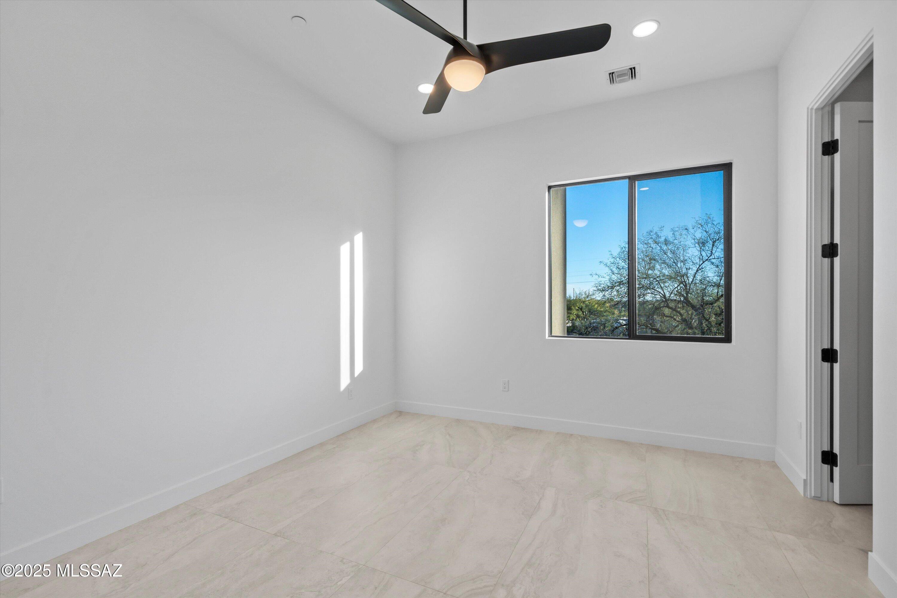 Canada Hills Est Phase I (1-41) - Residential