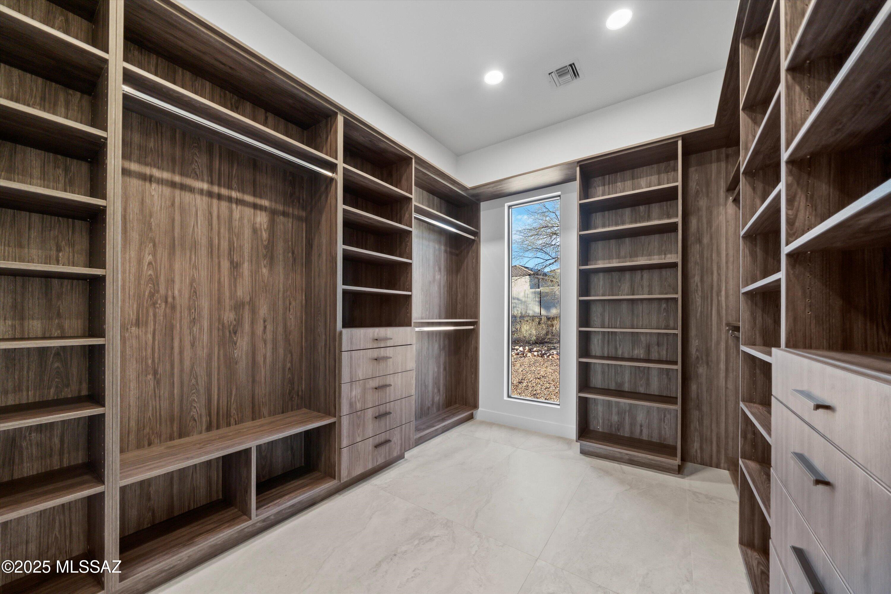 Canada Hills Est Phase I (1-41) - Residential