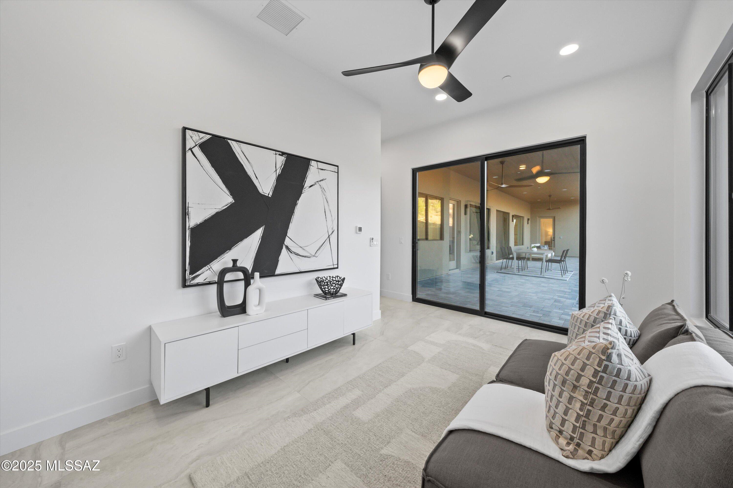 Canada Hills Est Phase I (1-41) - Residential