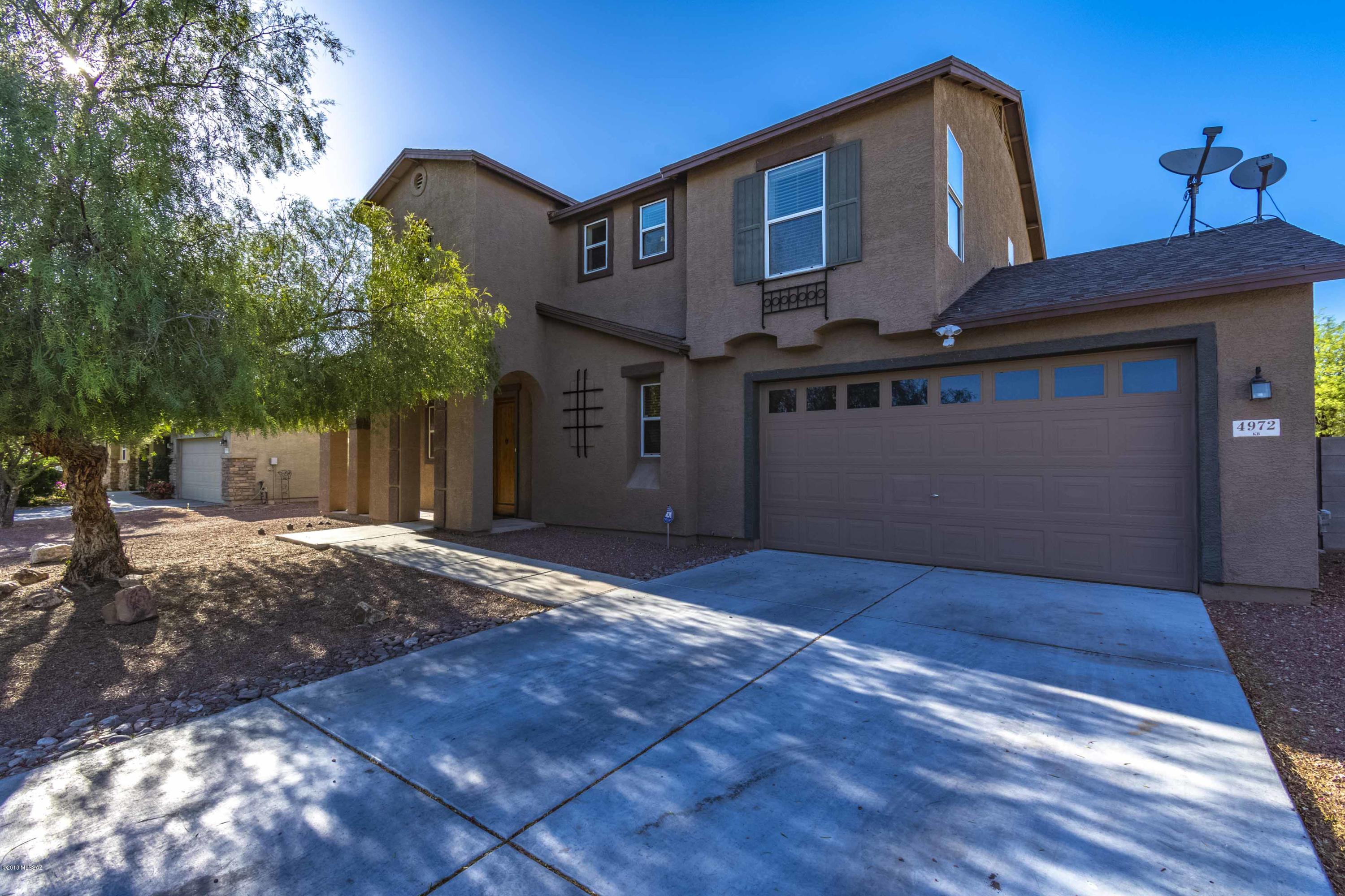 Beautiful home with a BRAND NEW ROOF! 
Seller will counter and/or accept offers between $194,000-$200000
This 2 story home with mountain views and large landscaped backyard is perfect for entertaining.  complete with soaring high ceilings throughout, a large open airy floor plan and big beautiful windows for an amazing amount of natural light, is perfect and inviting for the family ready to call it home. The kitchen features upgraded extra large cabinets and huge walk in pantry. The backyard makes for the perfect entertainment space as it has a large covered patio with lighting, built in kitchen, fountain and extra storage shed.