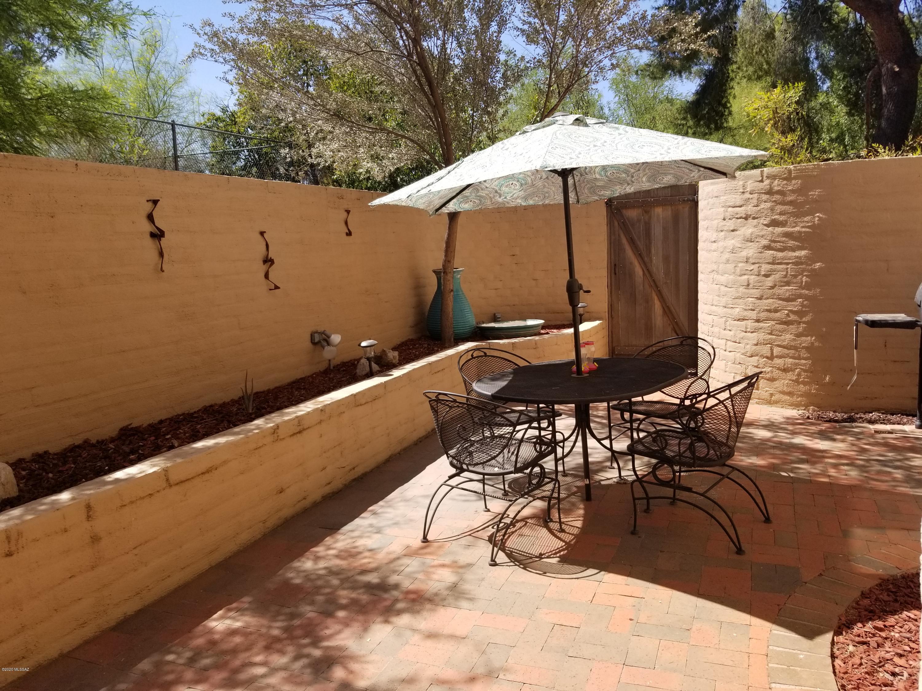 Tucson Racquet Club Th Resub - Residential
