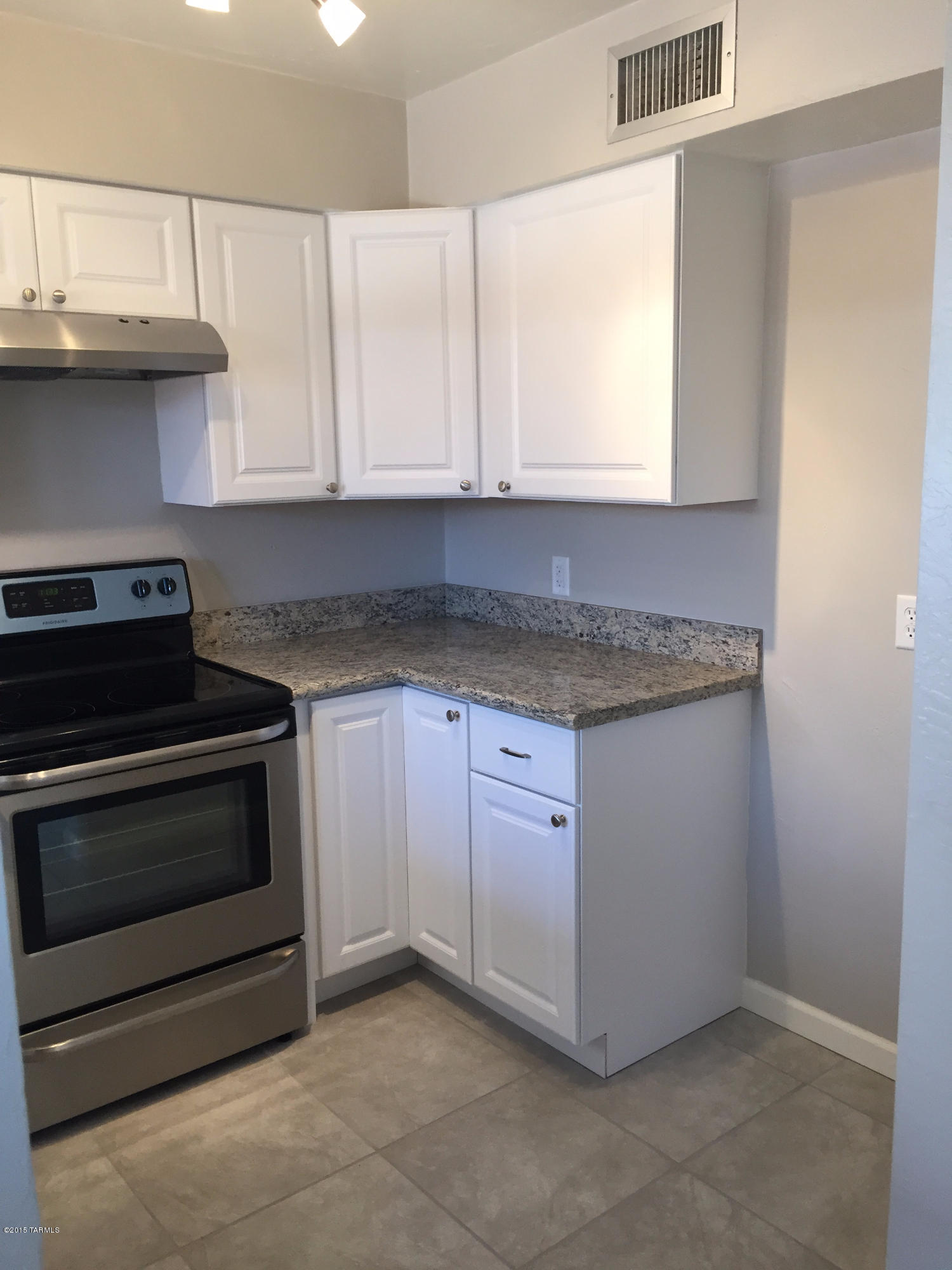 Las Solanas Blk 2 (1-49) - Residential