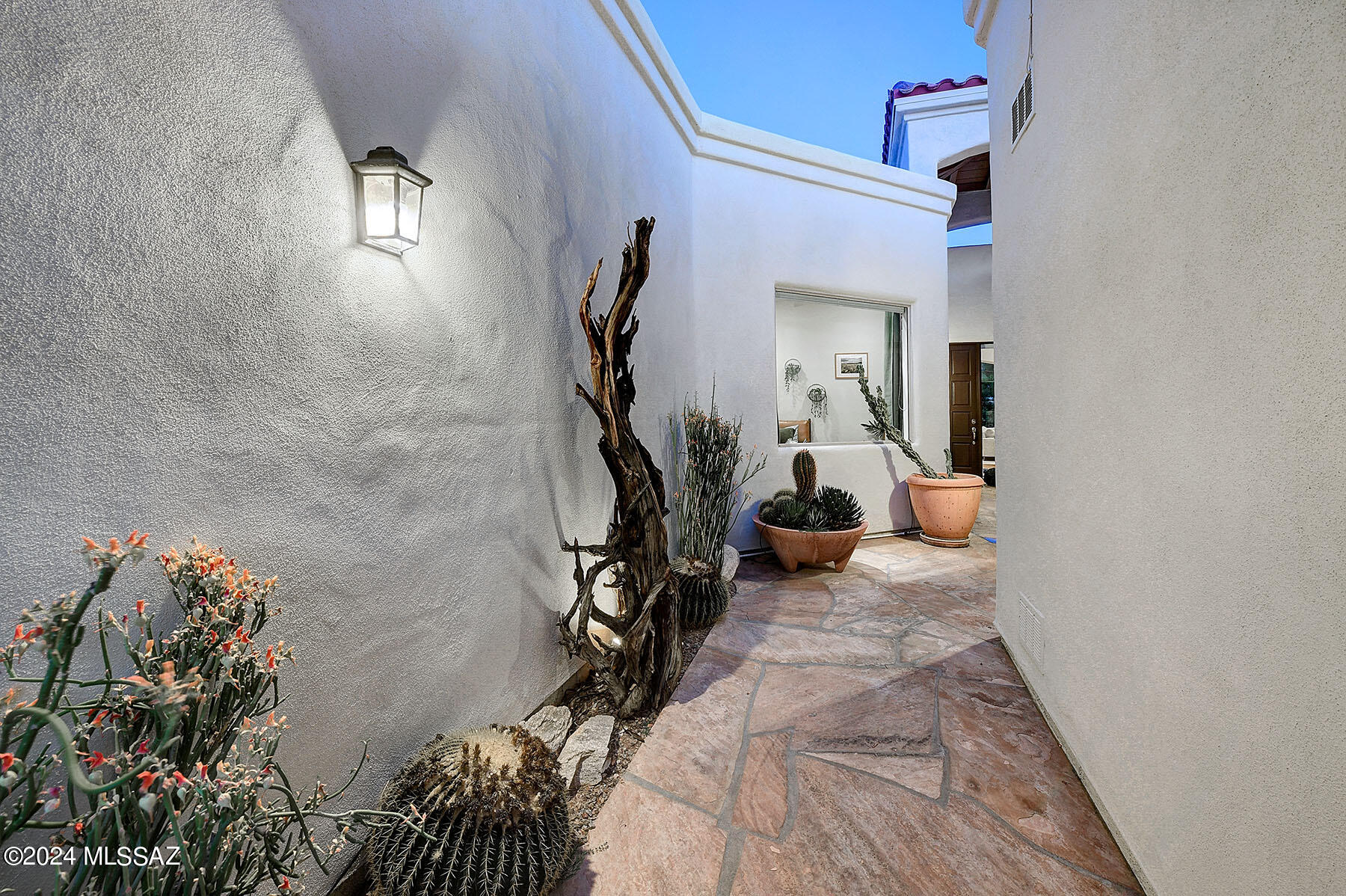 El Diamante II (1-40) - Residential