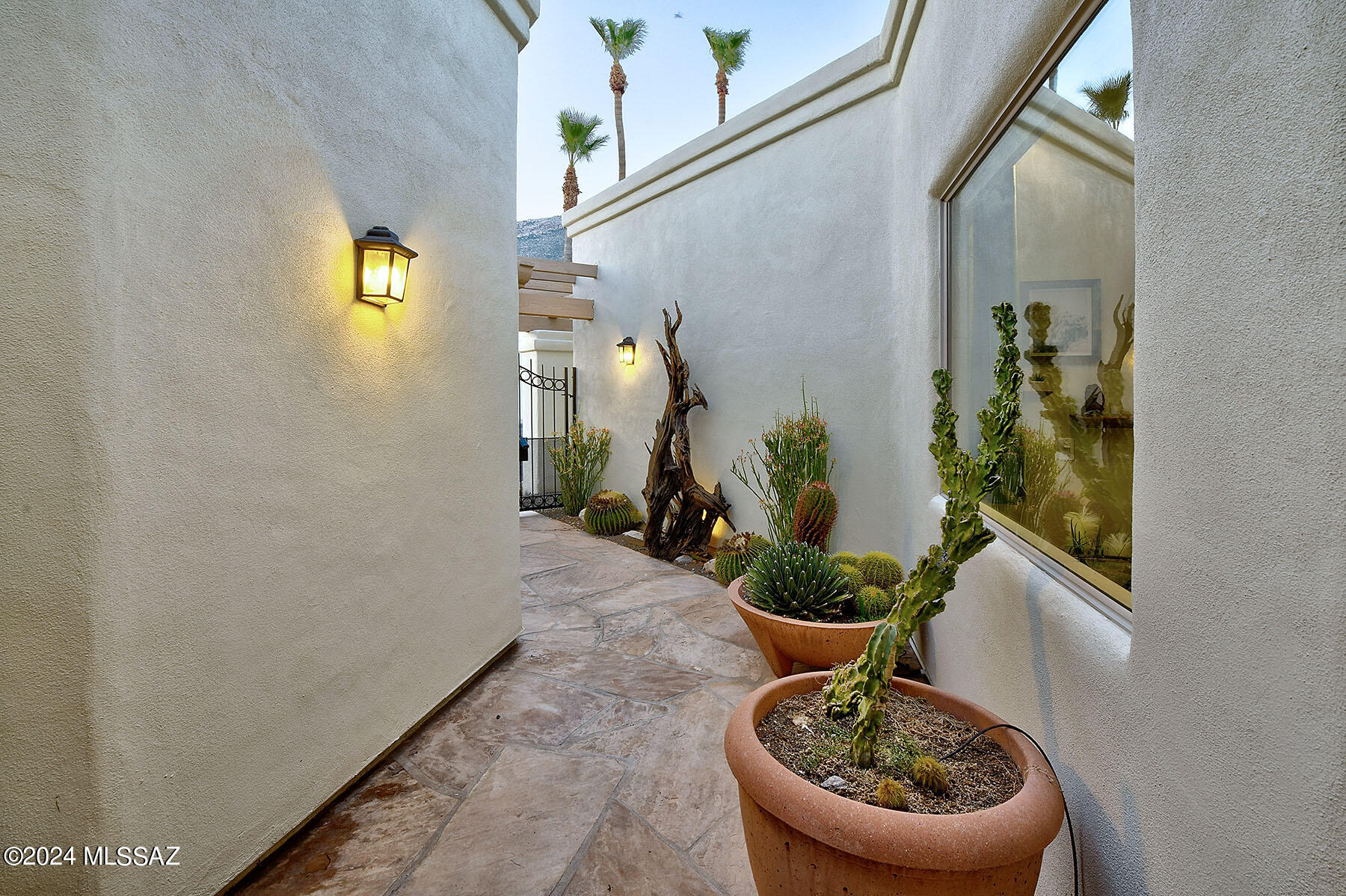 El Diamante II (1-40) - Residential