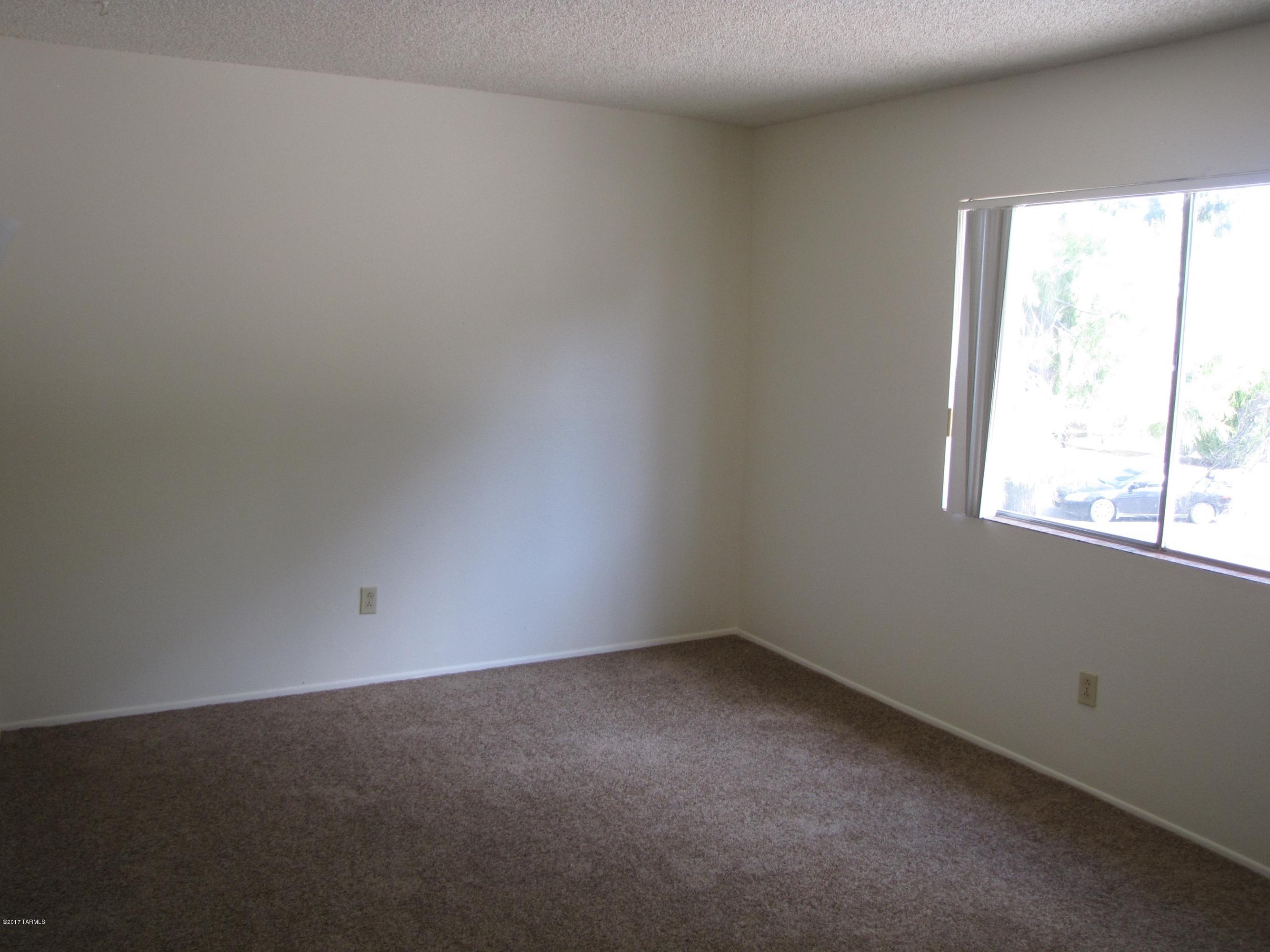 Monte Catalina Estates (1-10) - Residential Lease