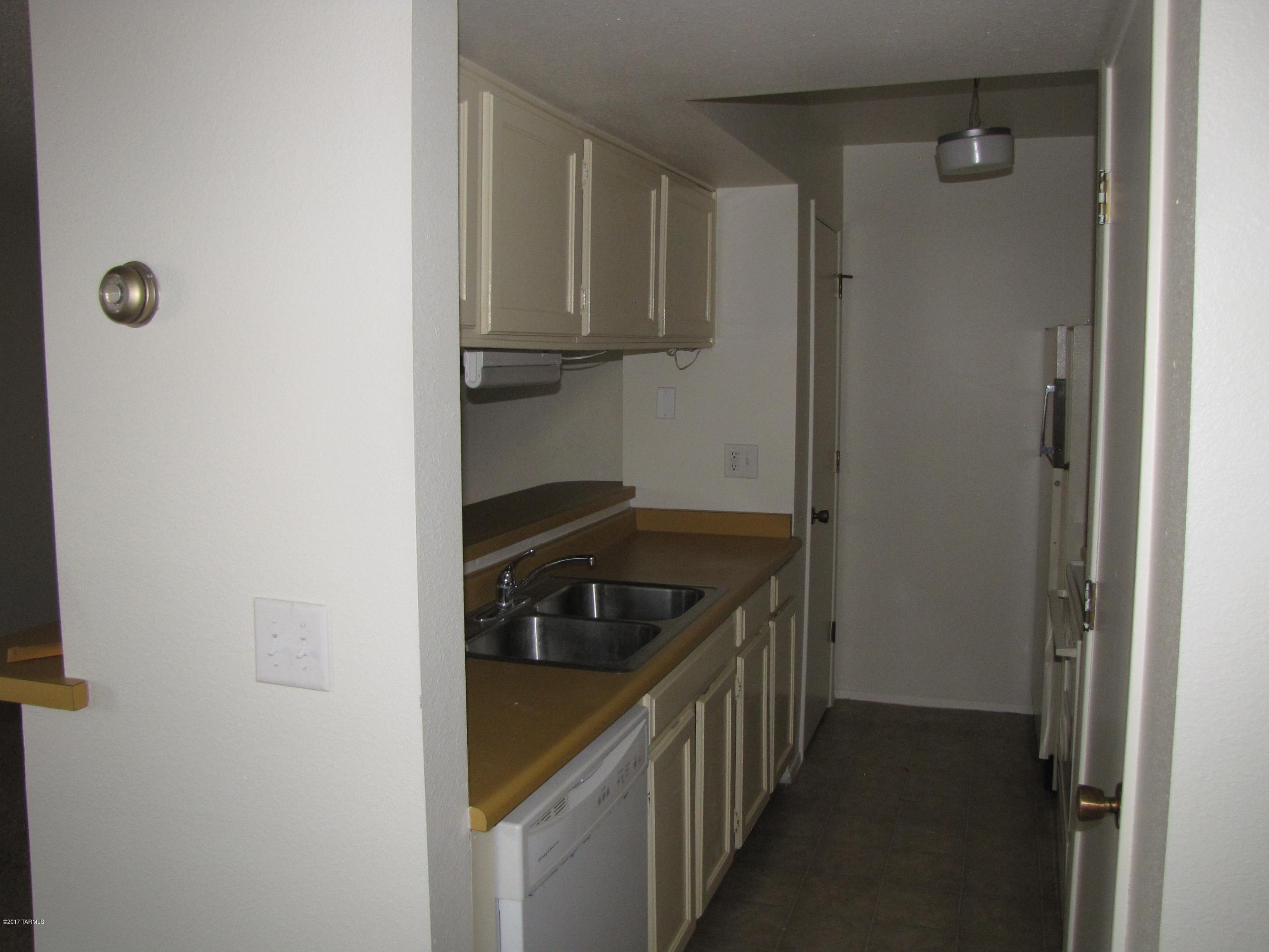 Monte Catalina Estates (1-10) - Residential Lease