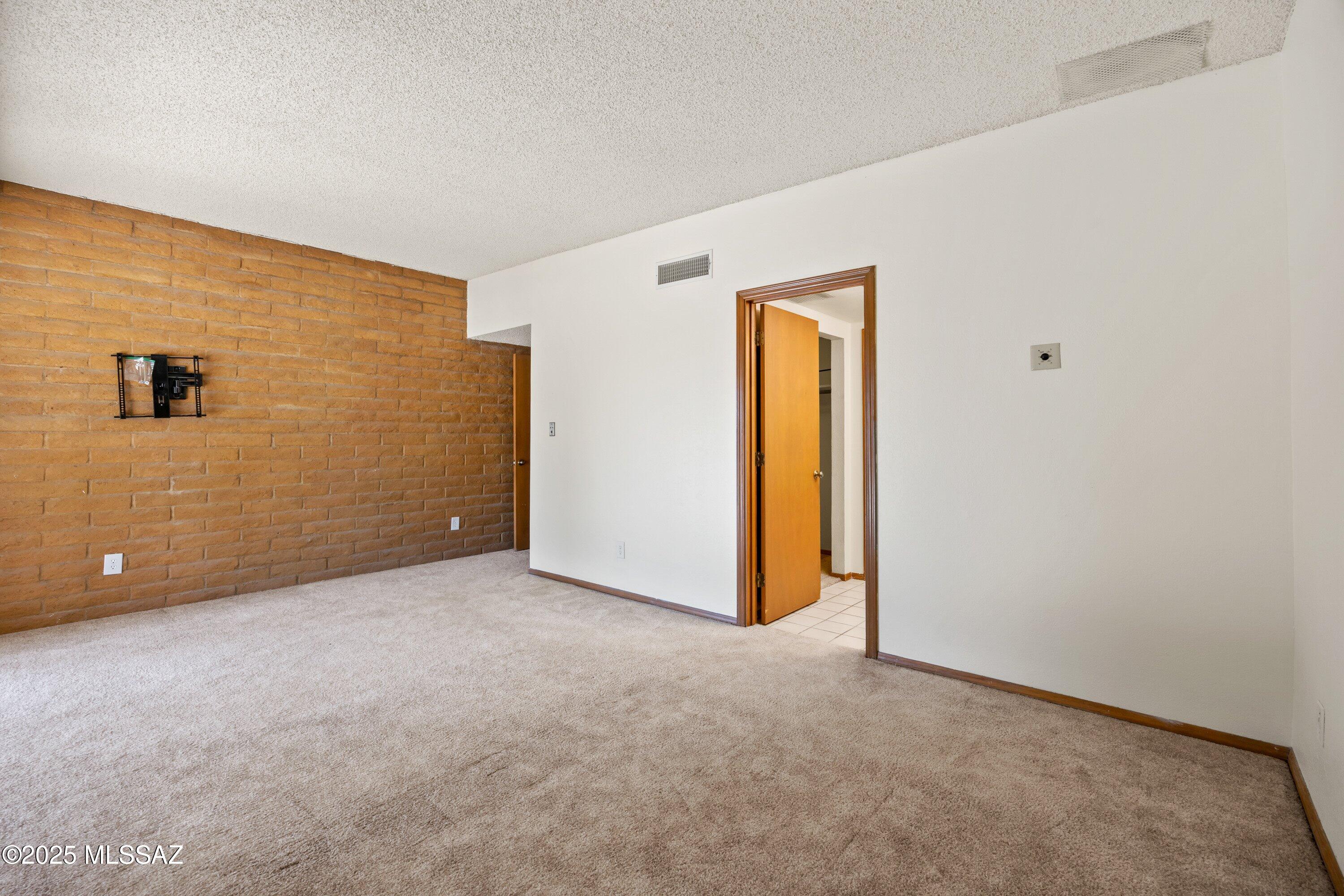Galinda NO 1 (1-37) - Residential