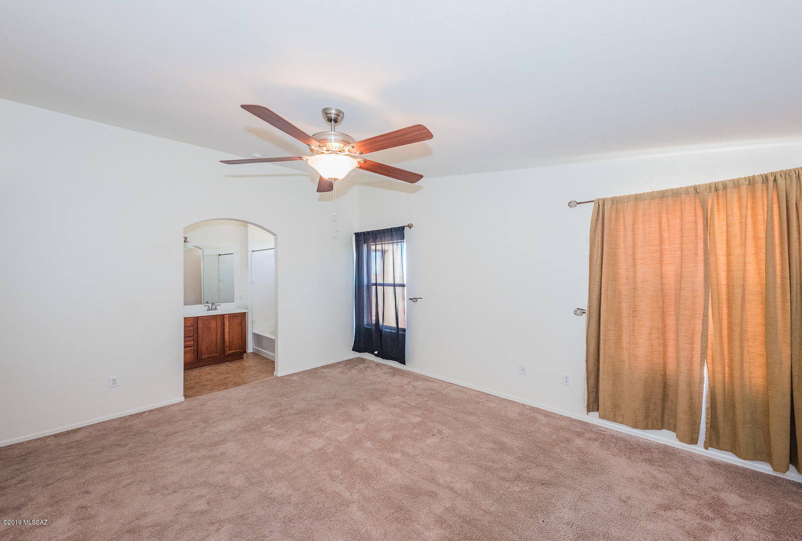 Empire Vista (1-153) - Residential