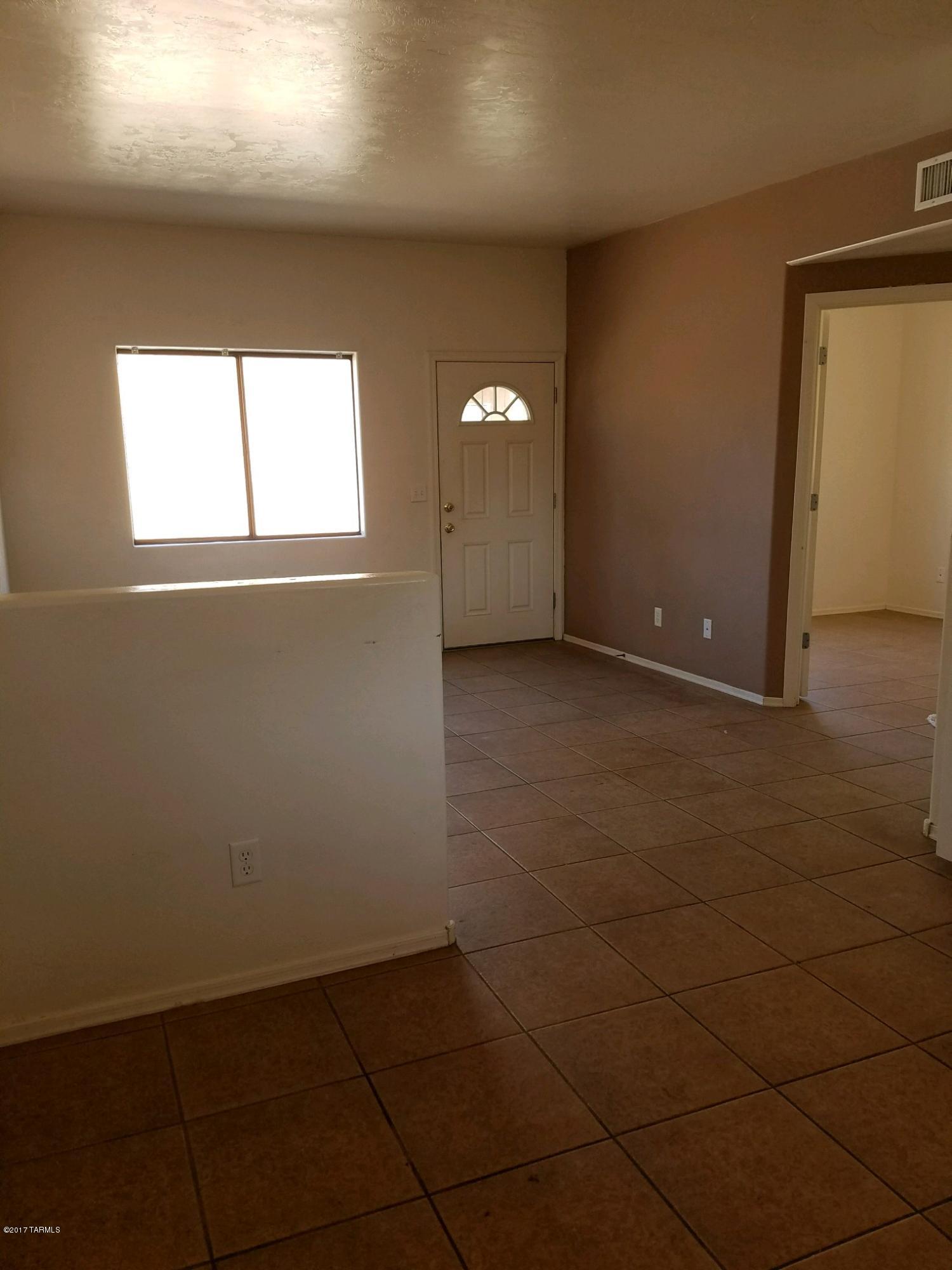Lincoln Park - Residential Lease