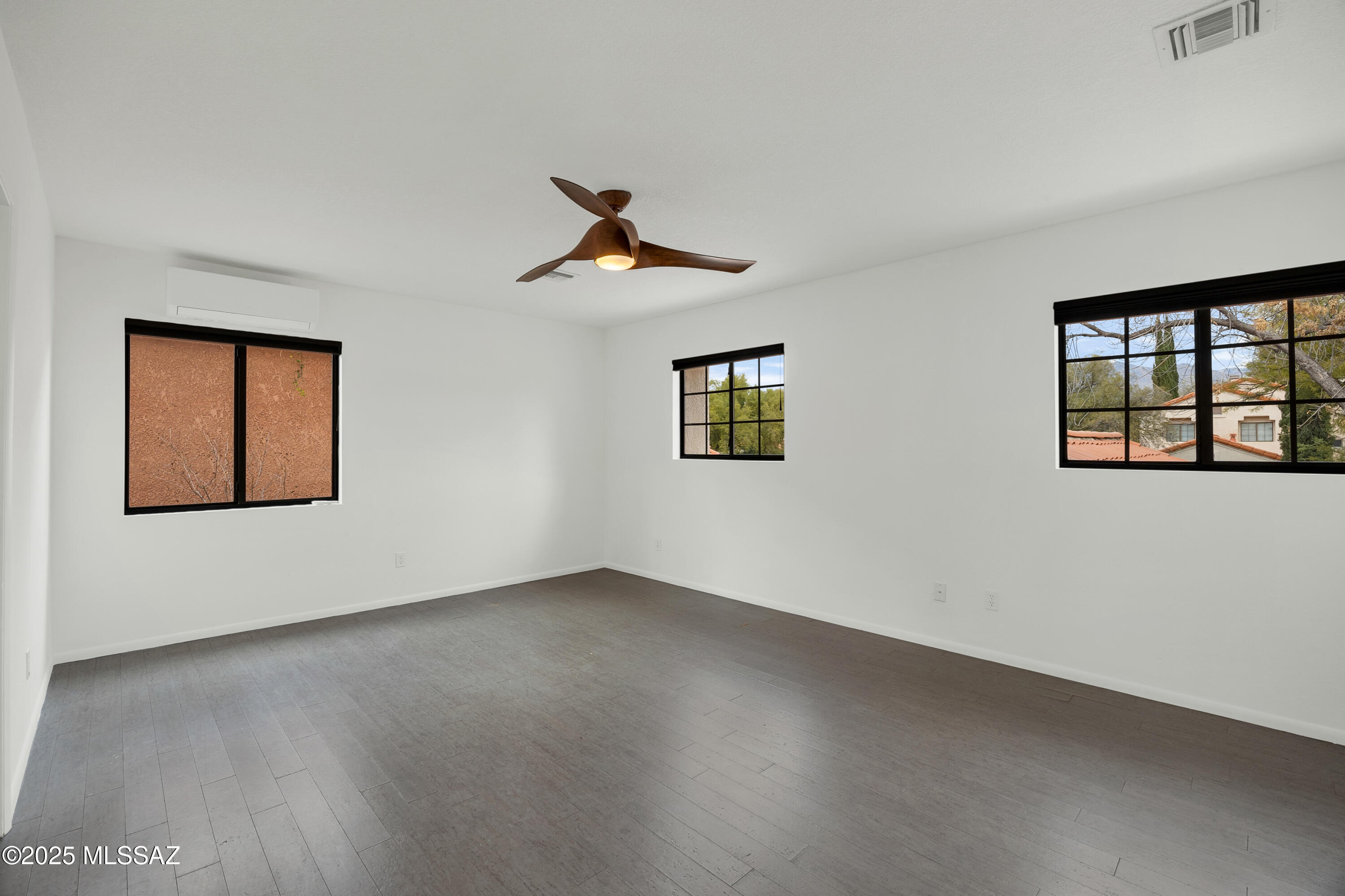 Hill Farm (1-103) - Residential