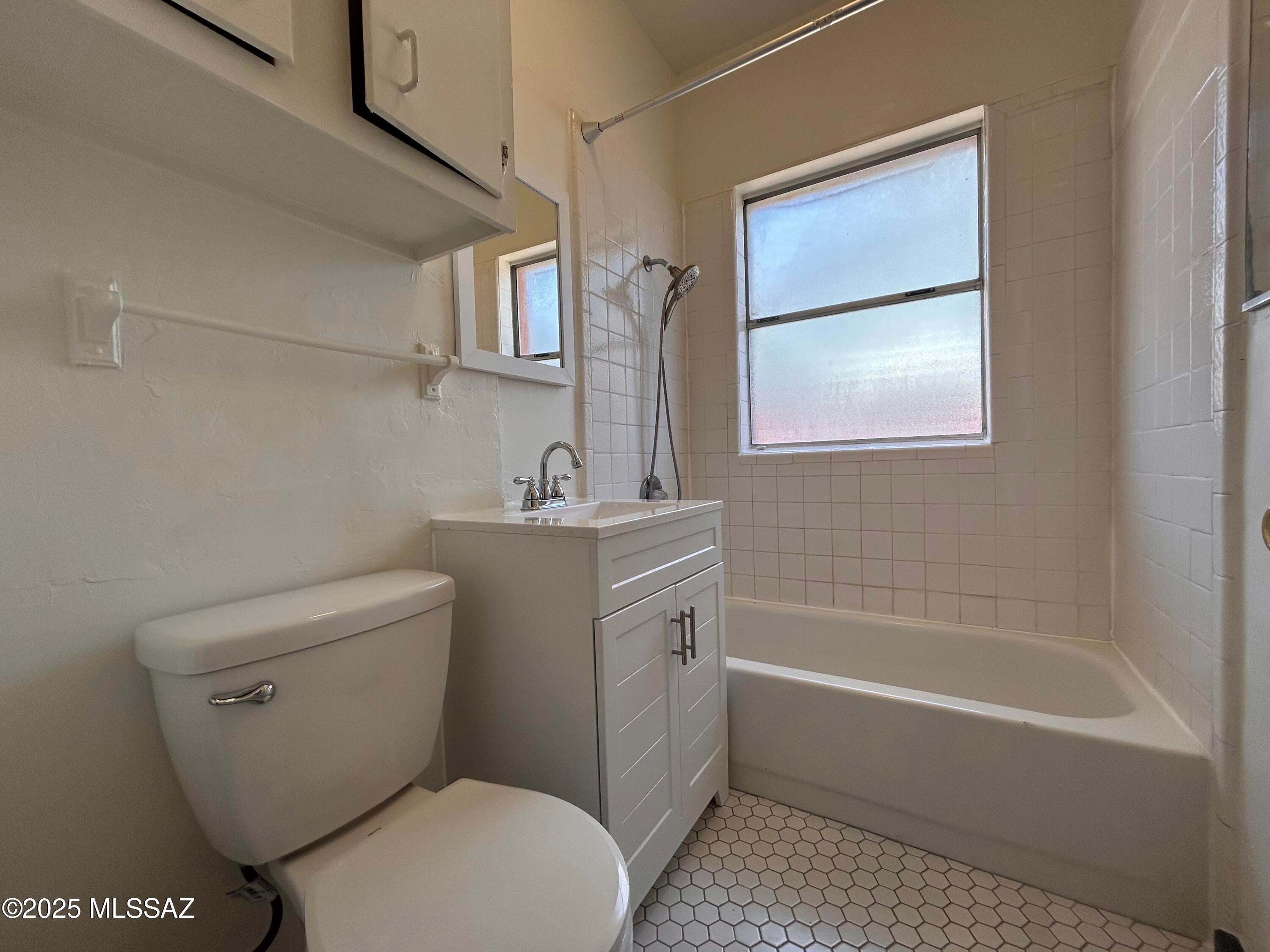 Rincon Heights - Residential Lease